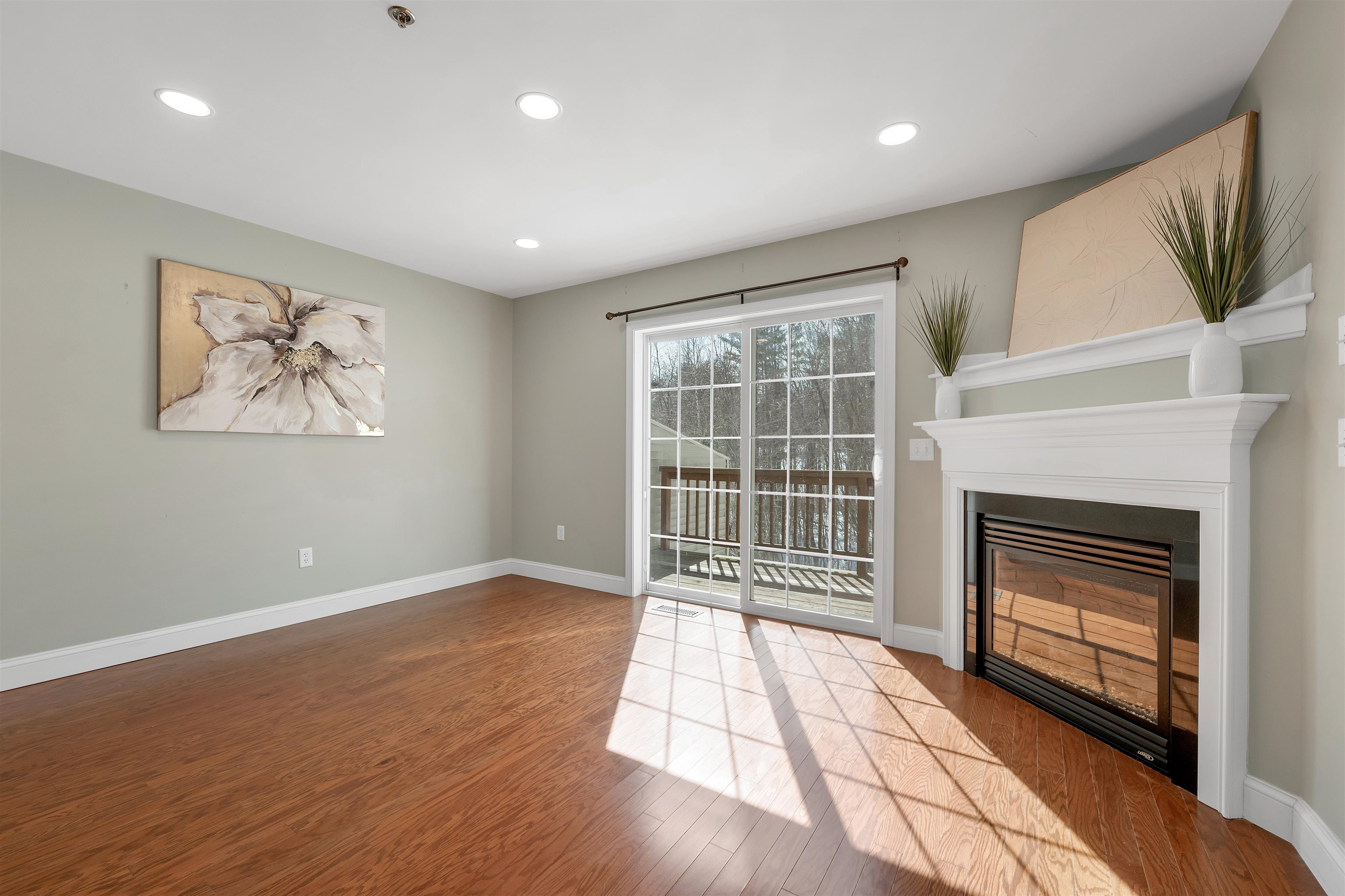 24 Dillon Way Unit: 3