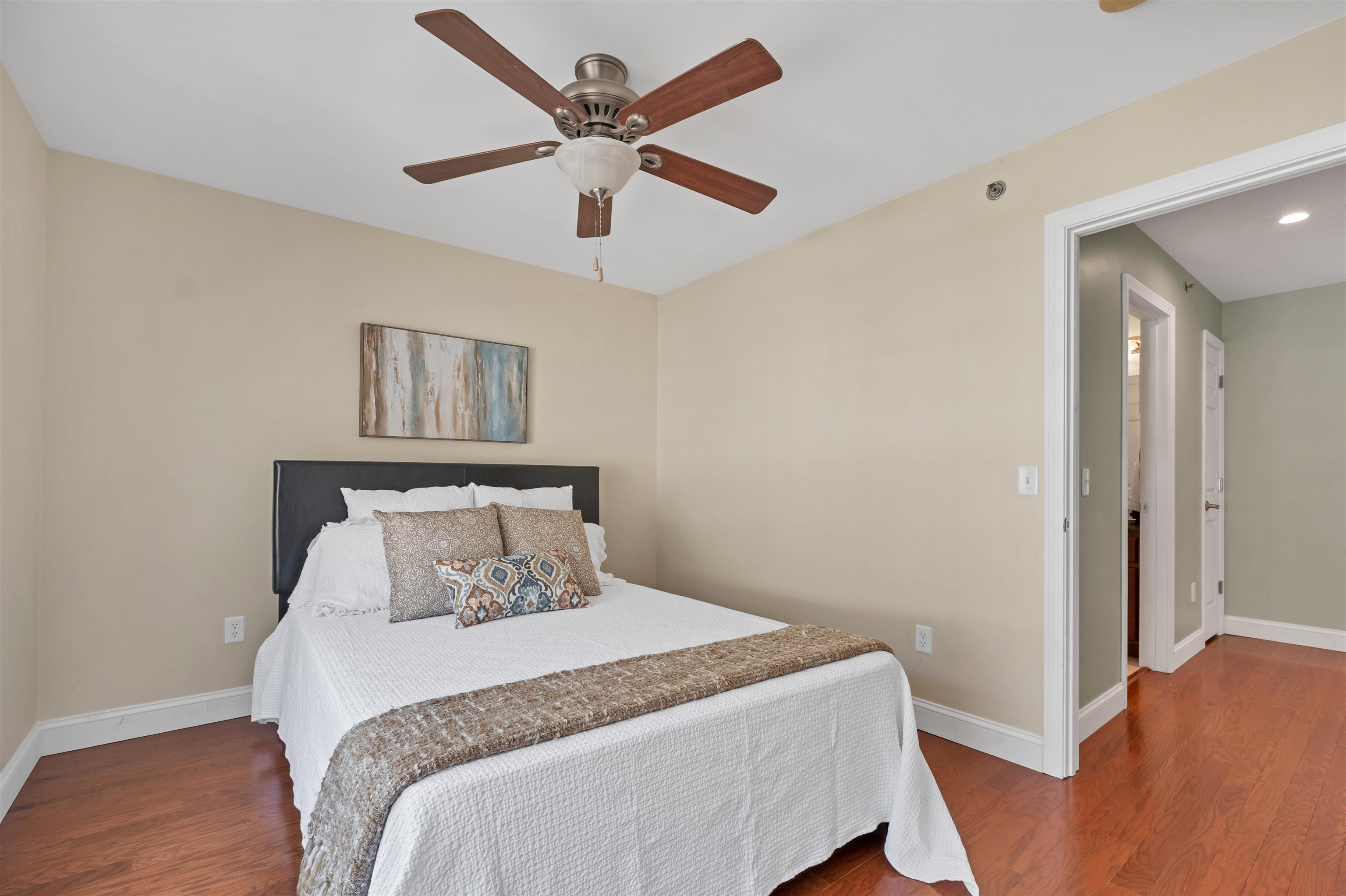 24 Dillon Way Unit: 3