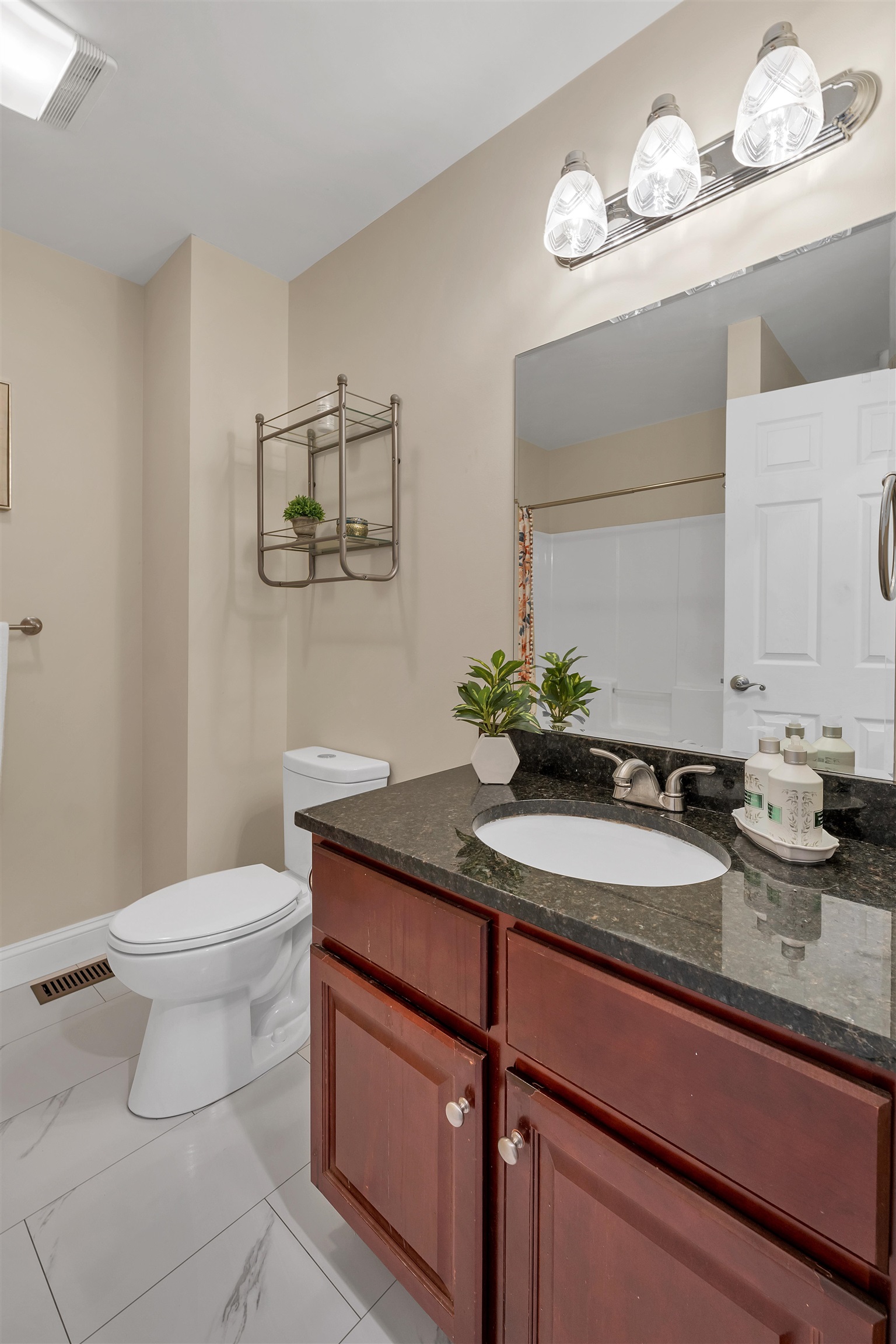 24 Dillon Way Unit: 3