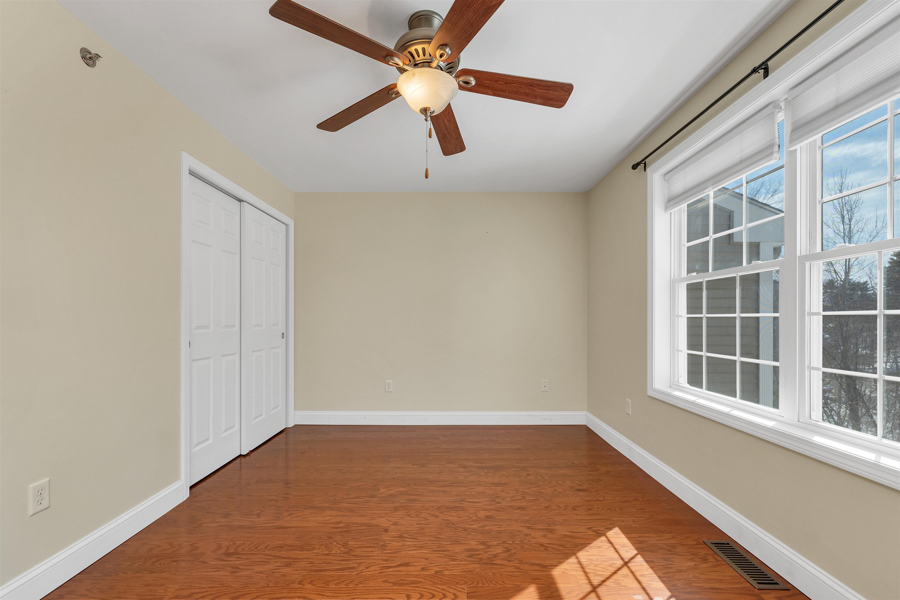 24 Dillon Way Unit: 3