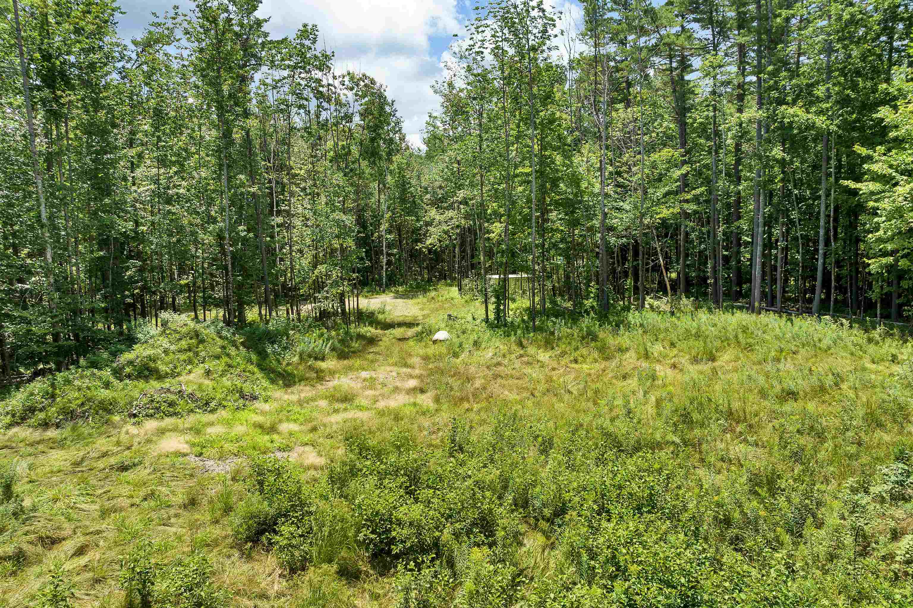 527 Governor Wentworth Highway Unit: 19