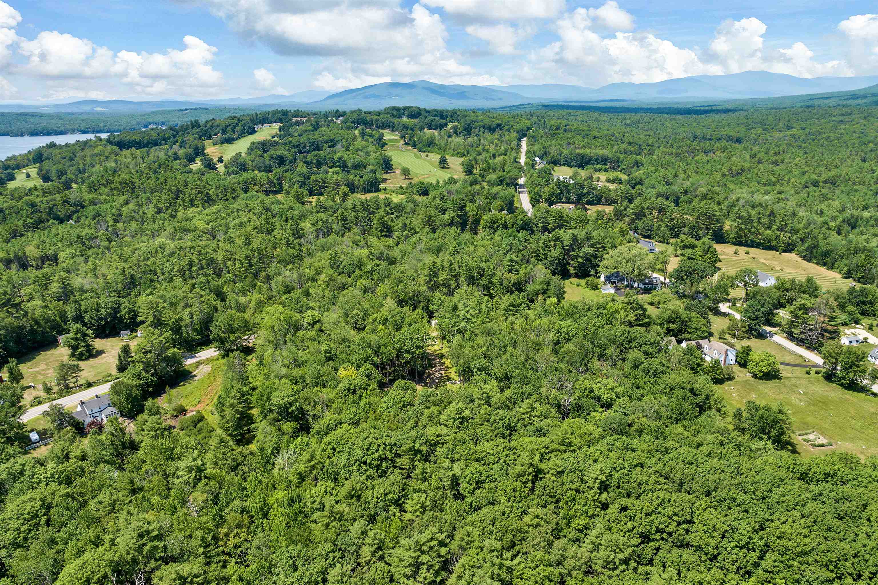 527 Governor Wentworth Highway Unit: 19