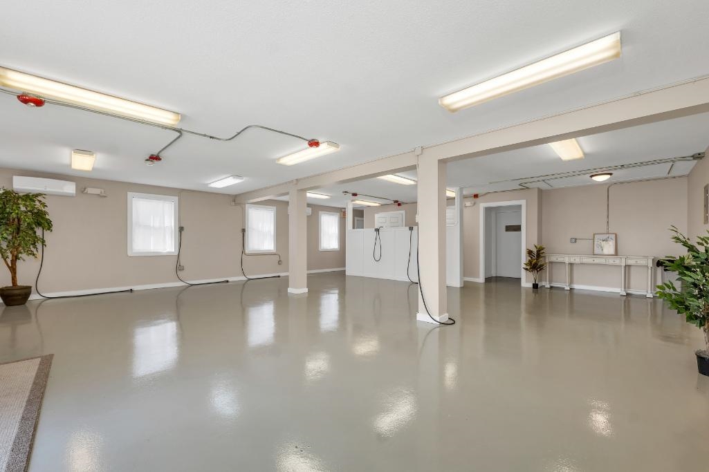 56 Daniel Webster Highway