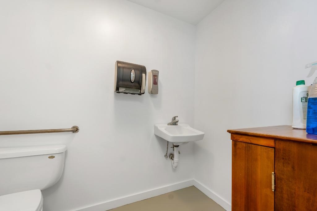 56 Daniel Webster Highway