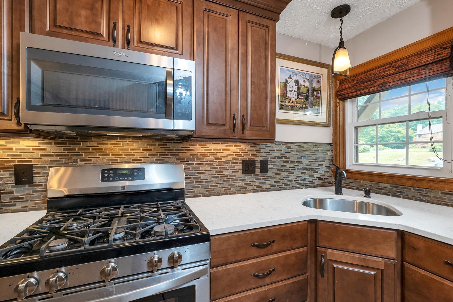 240 Franklin Street Unit: 28