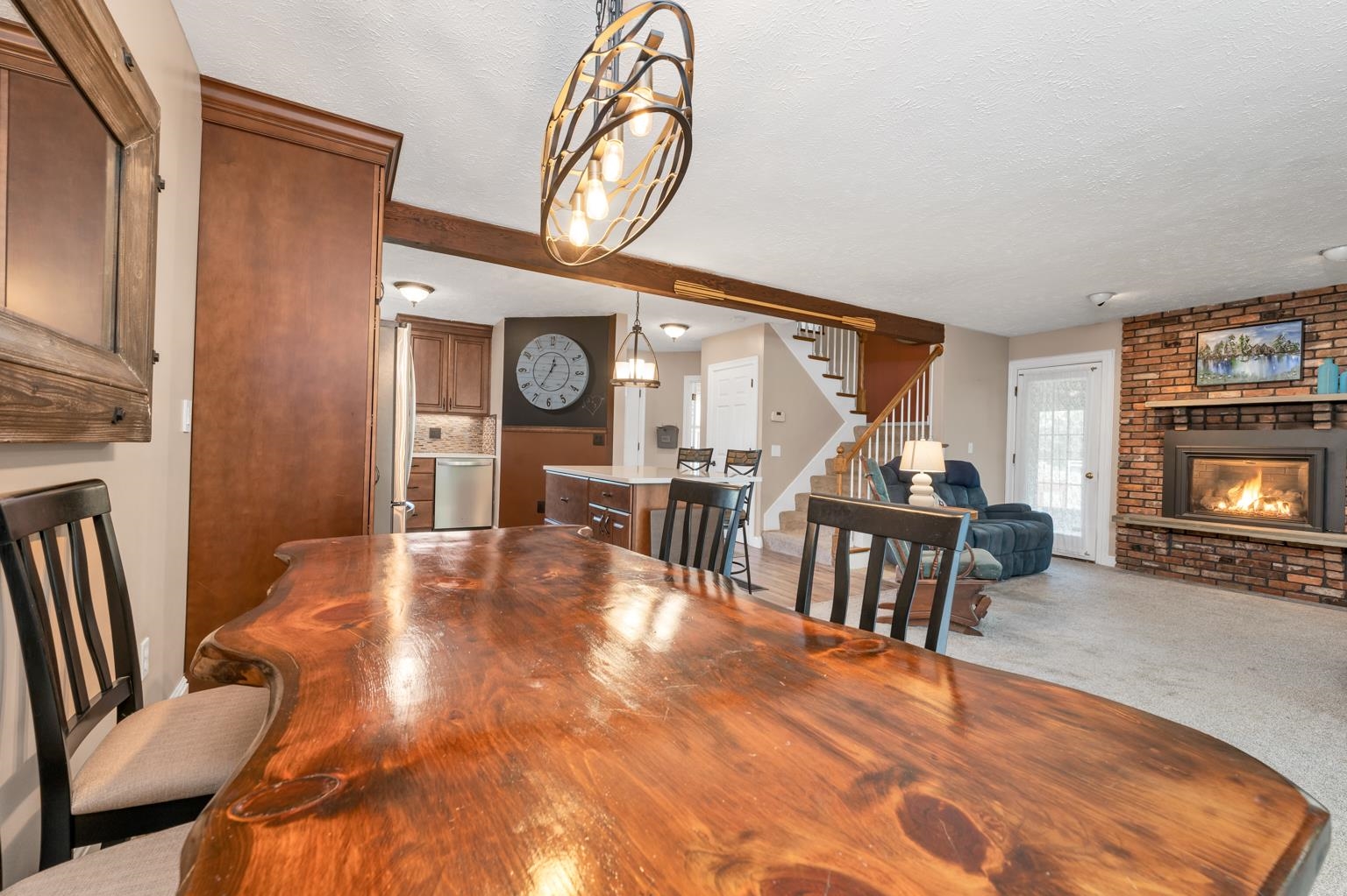 240 Franklin Street Unit: 28