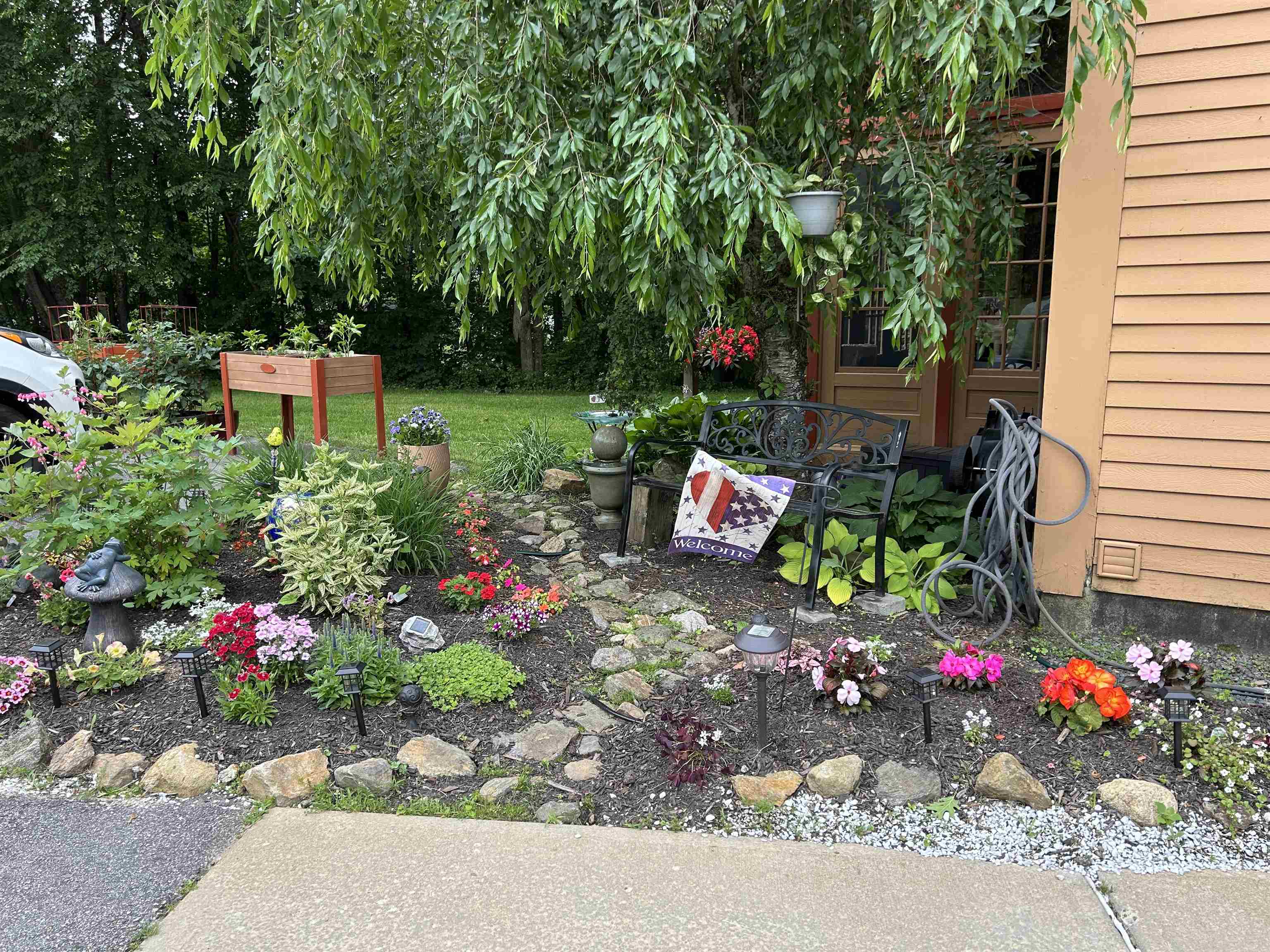 240 Franklin Street Unit: 28