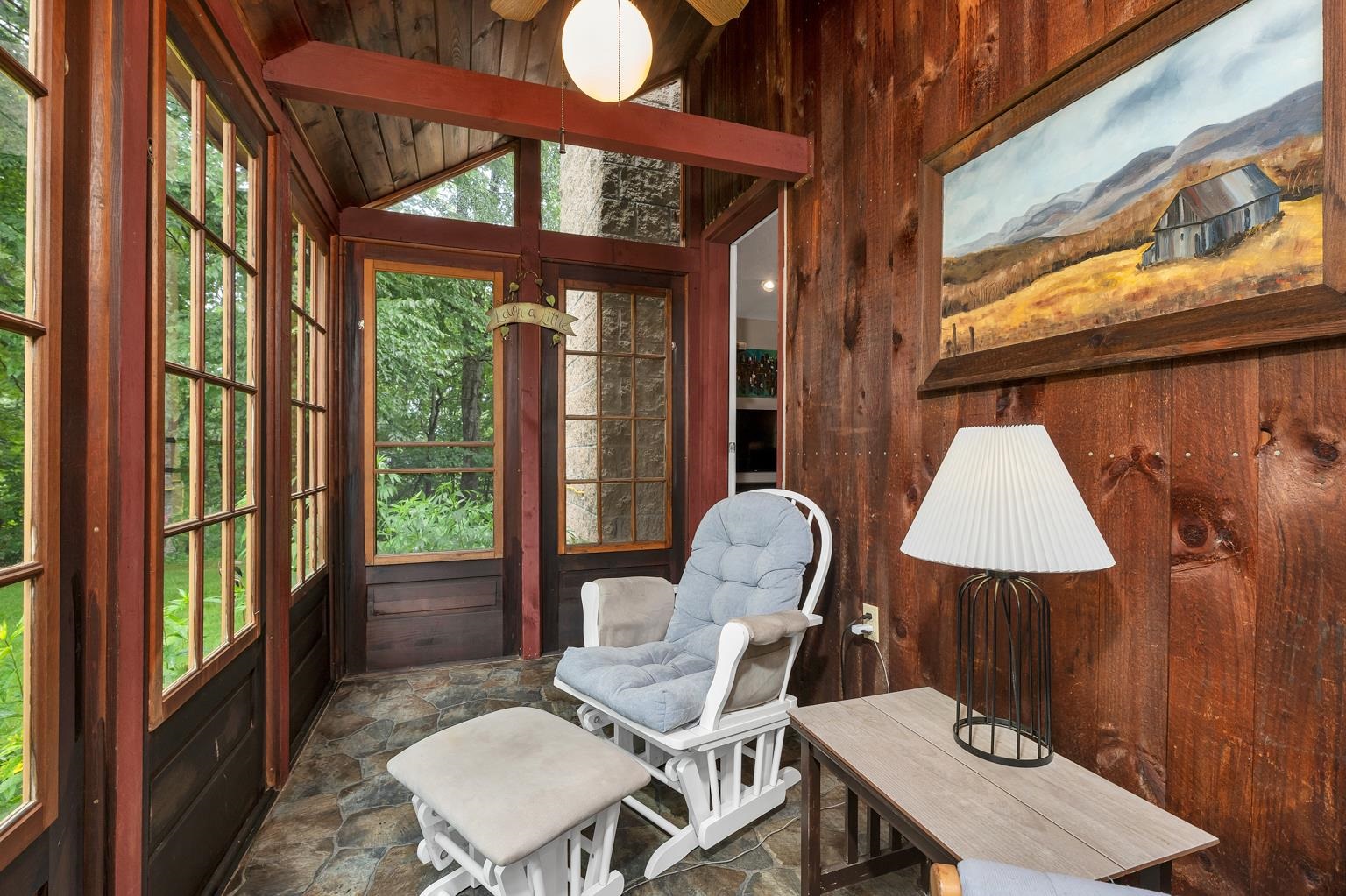 240 Franklin Street Unit: 28