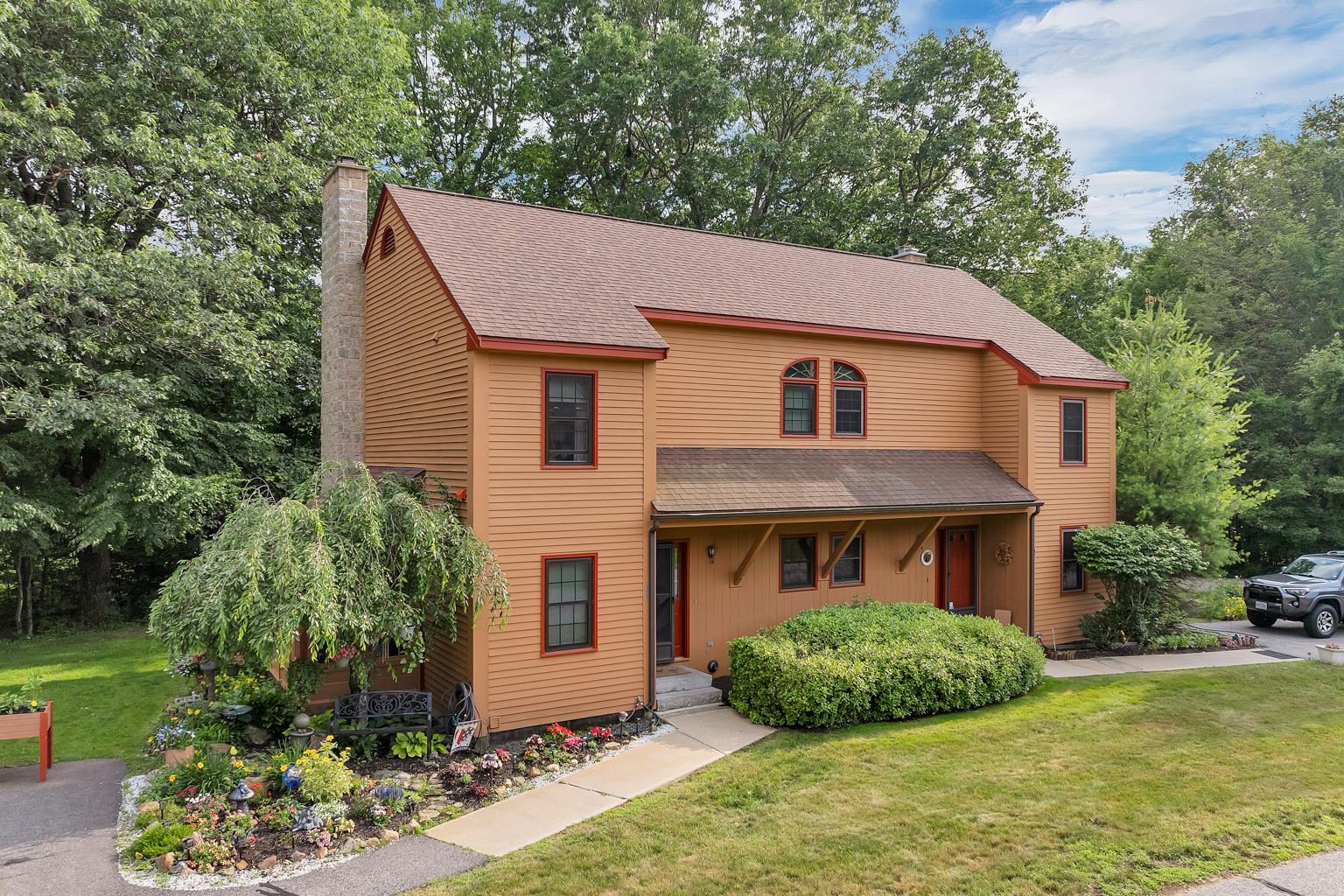 240 Franklin Street Unit: 28