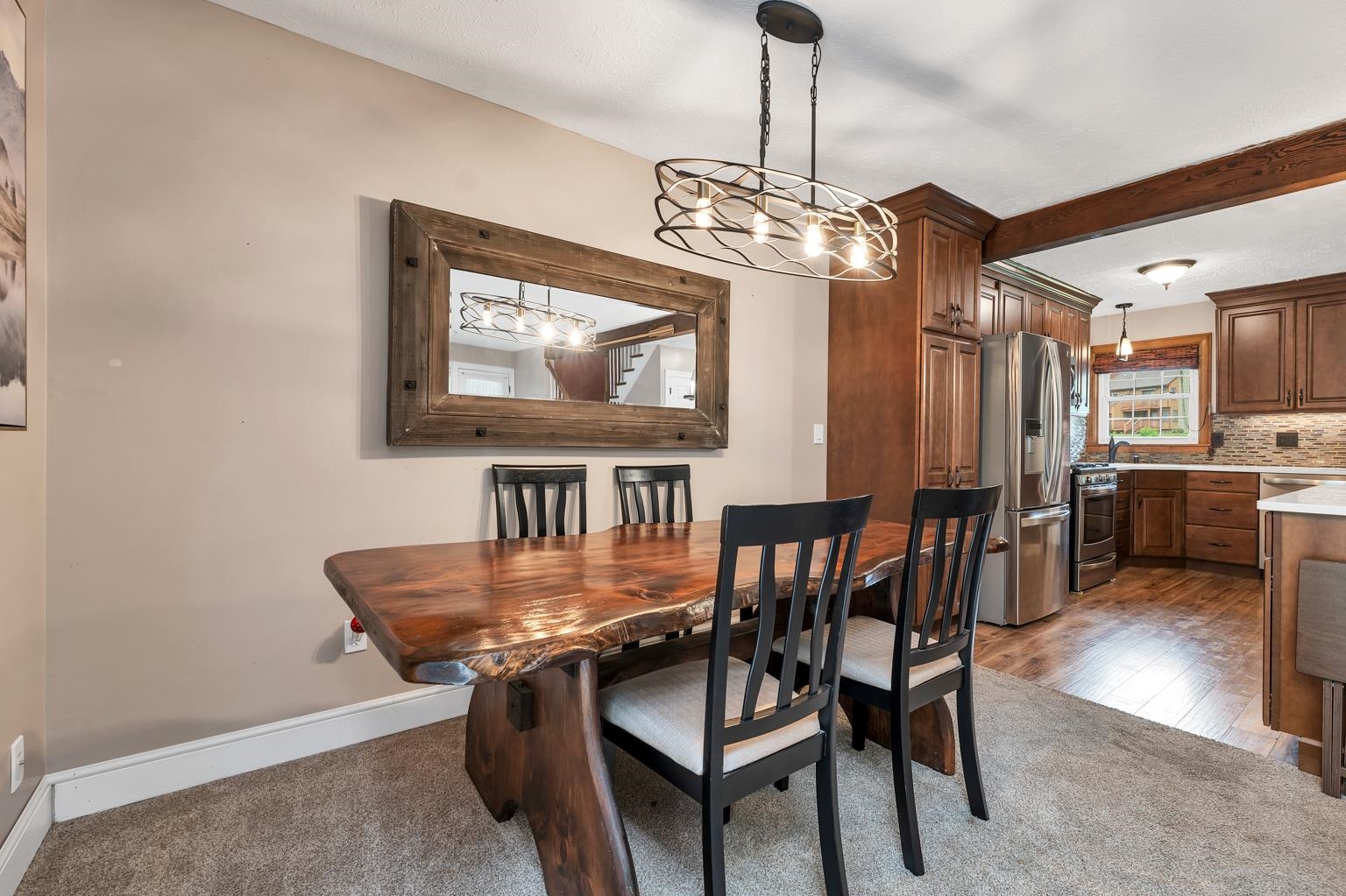 240 Franklin Street Unit: 28