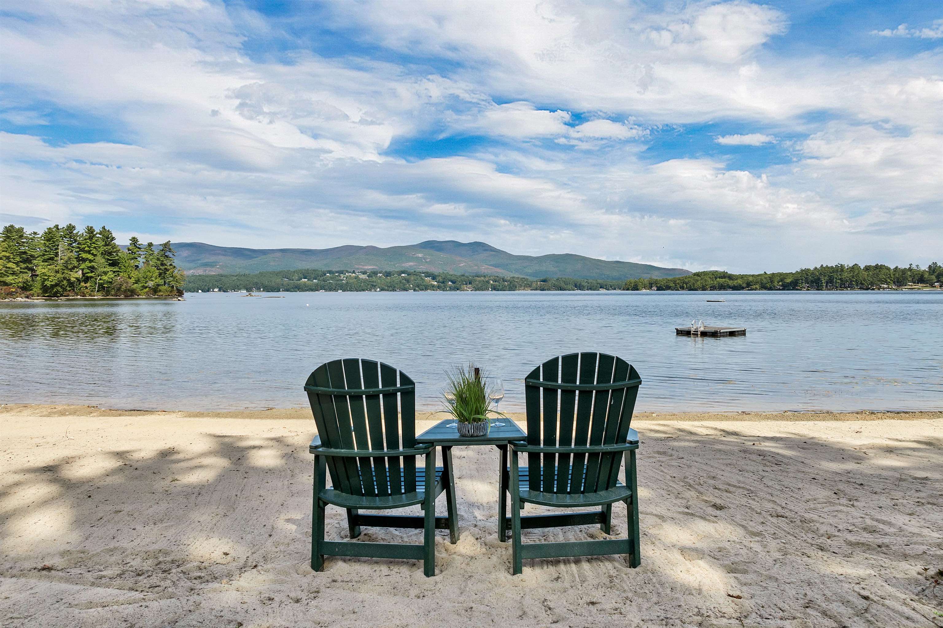 00 Moultonboro Neck Road