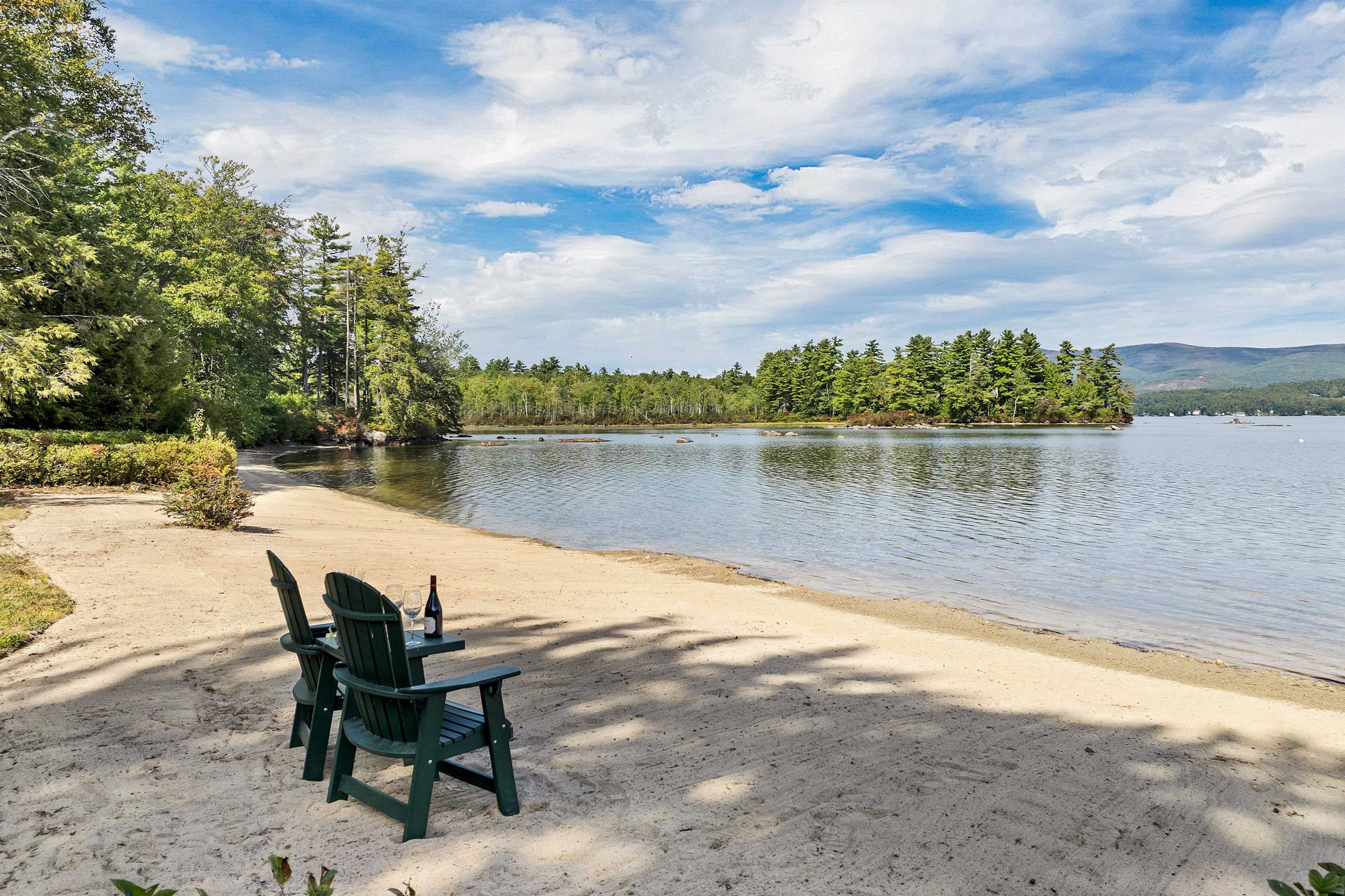 00 Moultonboro Neck Road