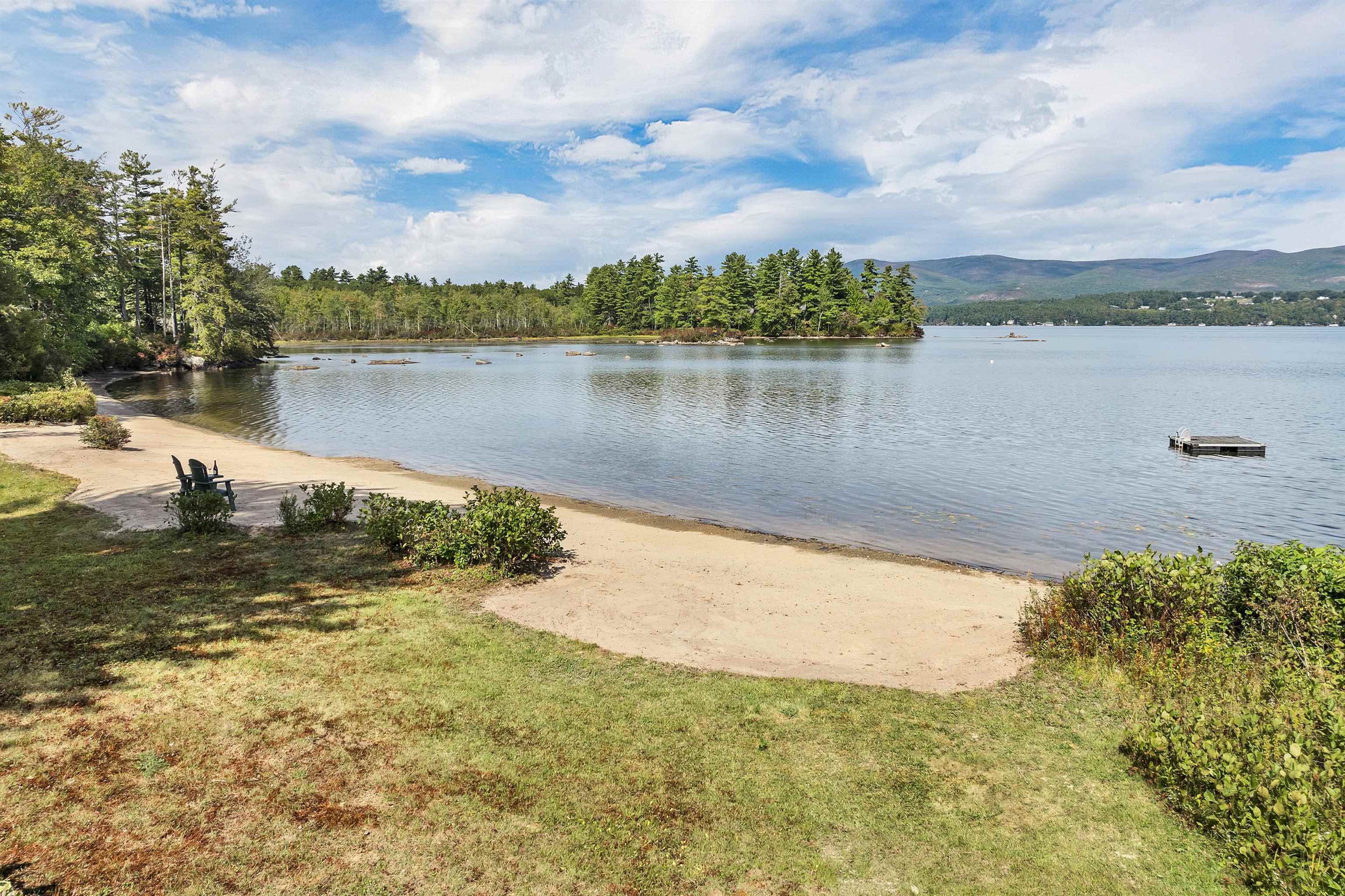 00 Moultonboro Neck Road