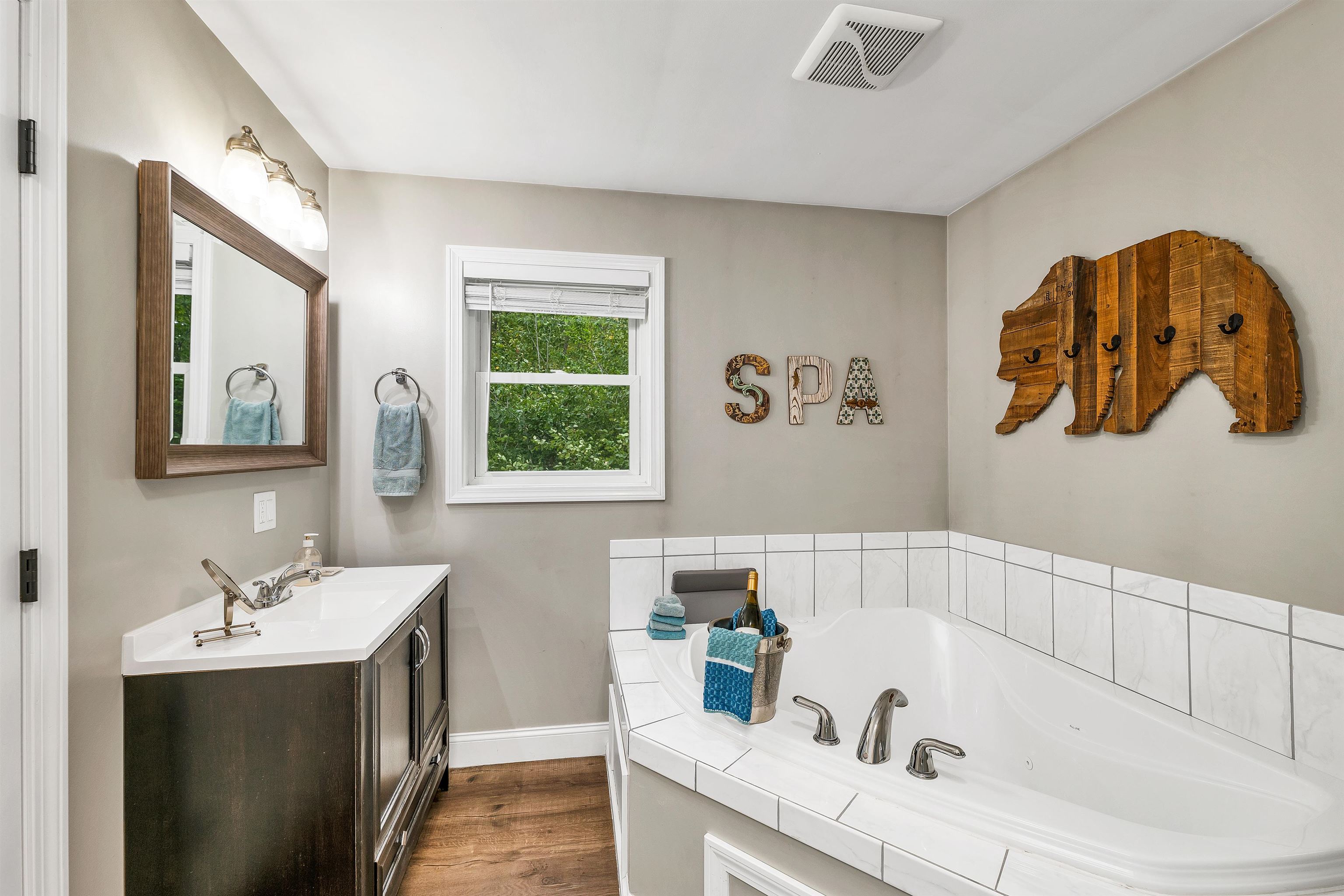 80 Pinnacle Ridge Rd