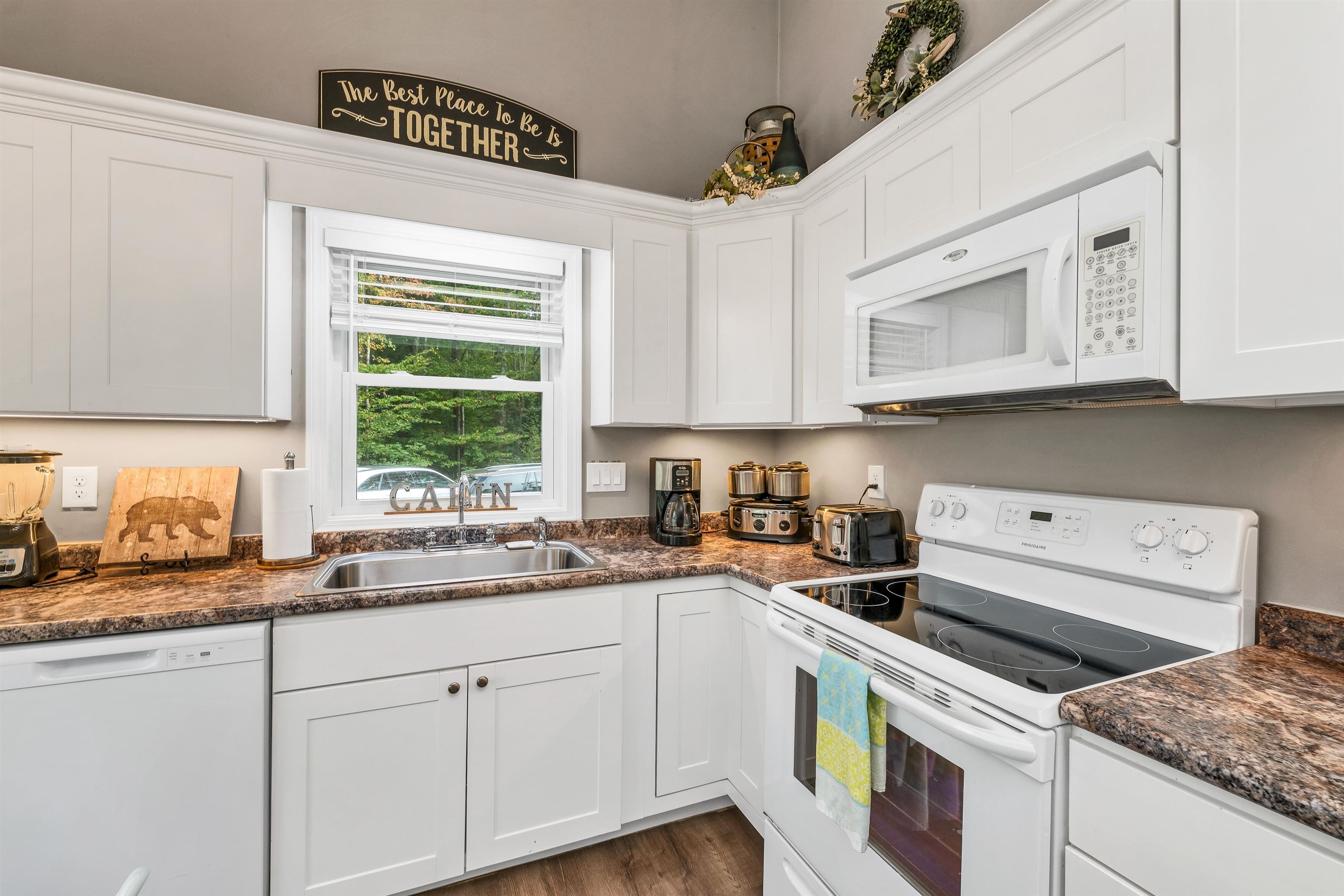 80 Pinnacle Ridge Rd