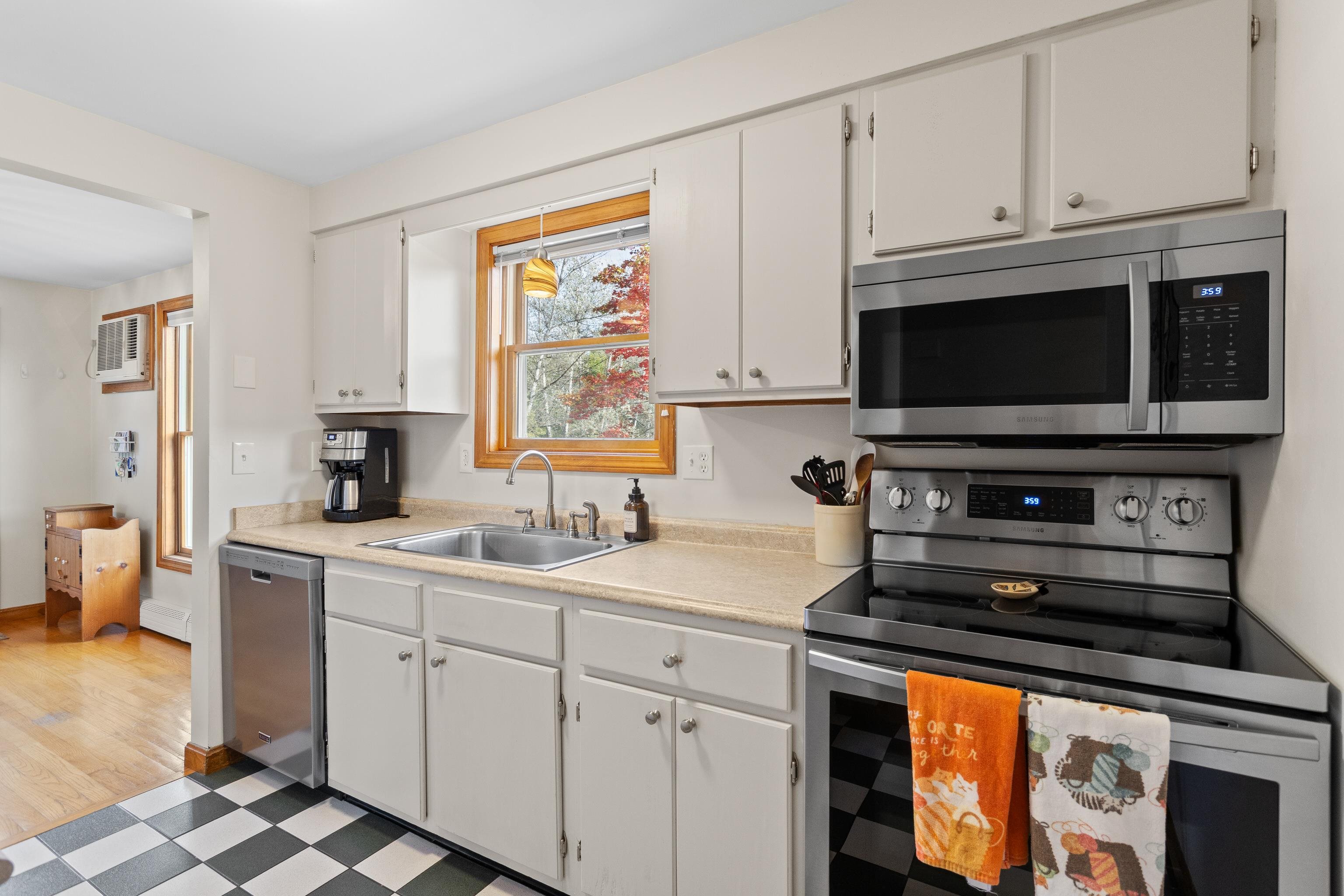 14 Mountain View Drive