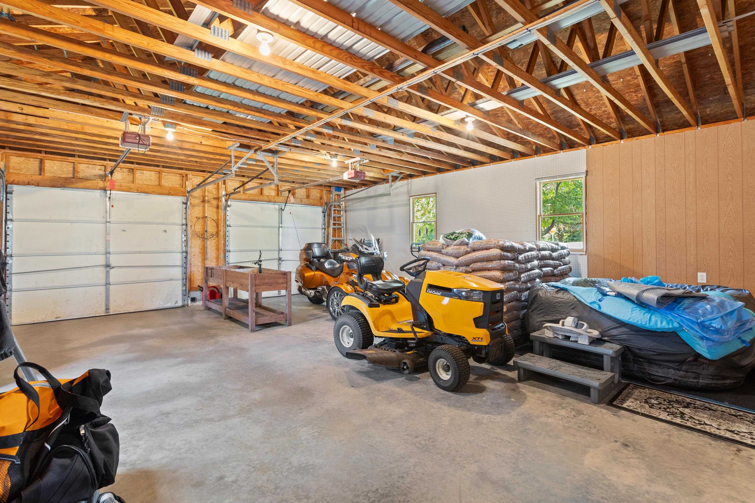 14 Mountain View Drive