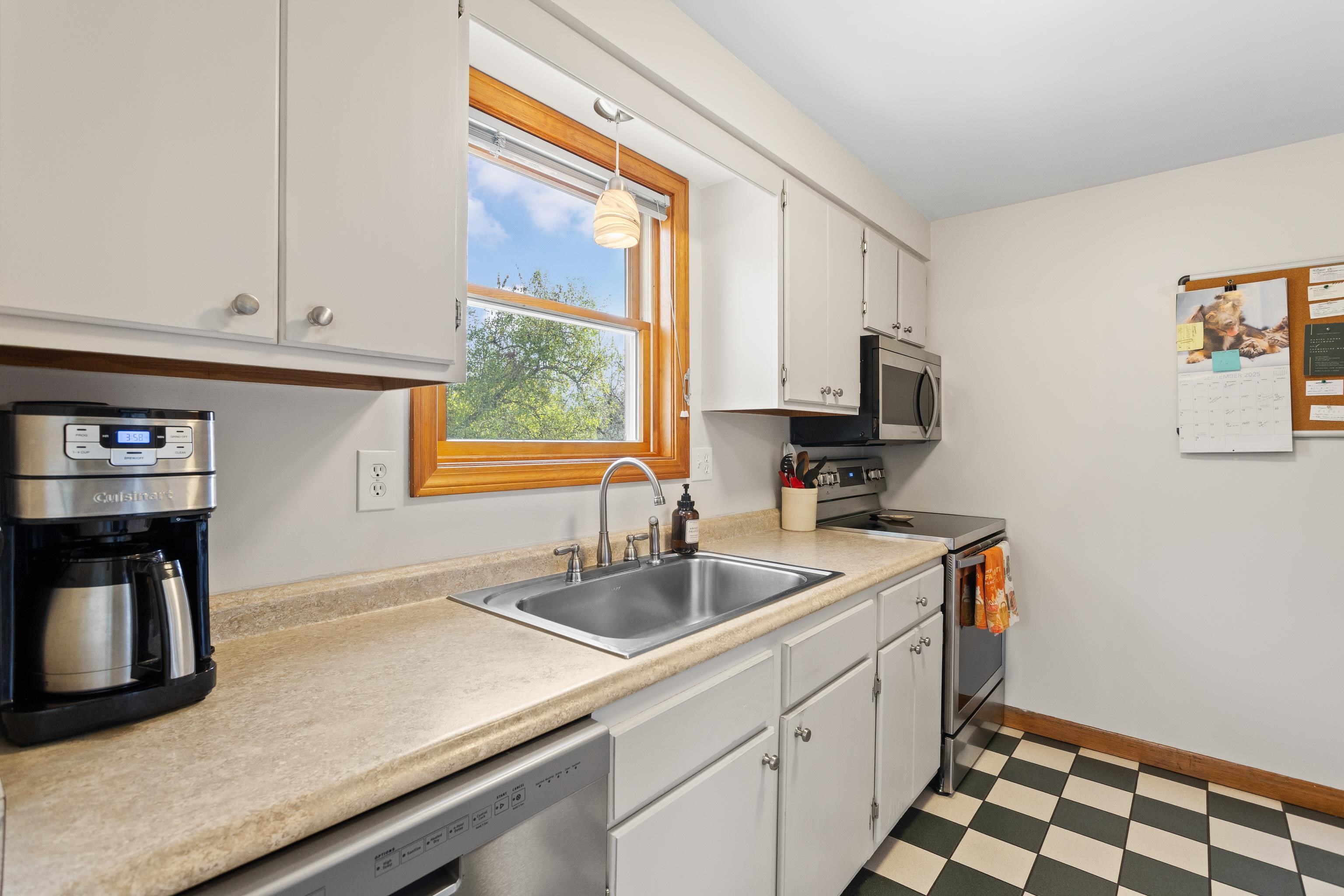 14 Mountain View Drive