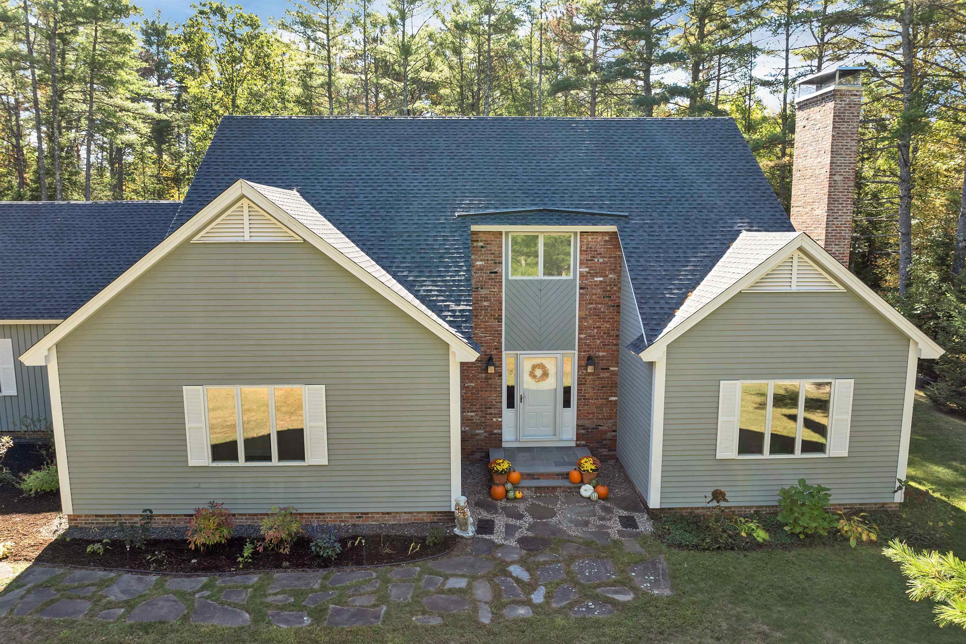 4 Partridgeberry Cir