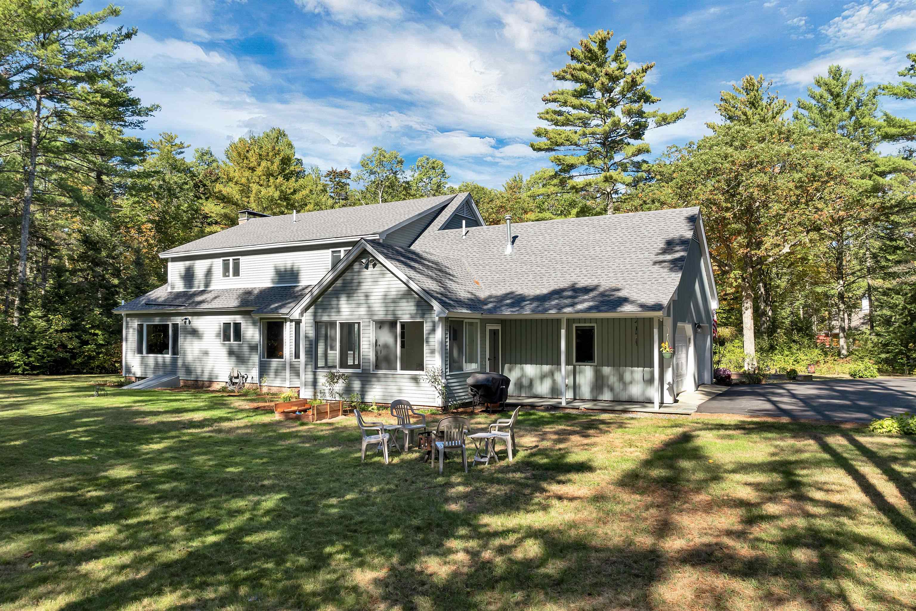 4 Partridgeberry Cir