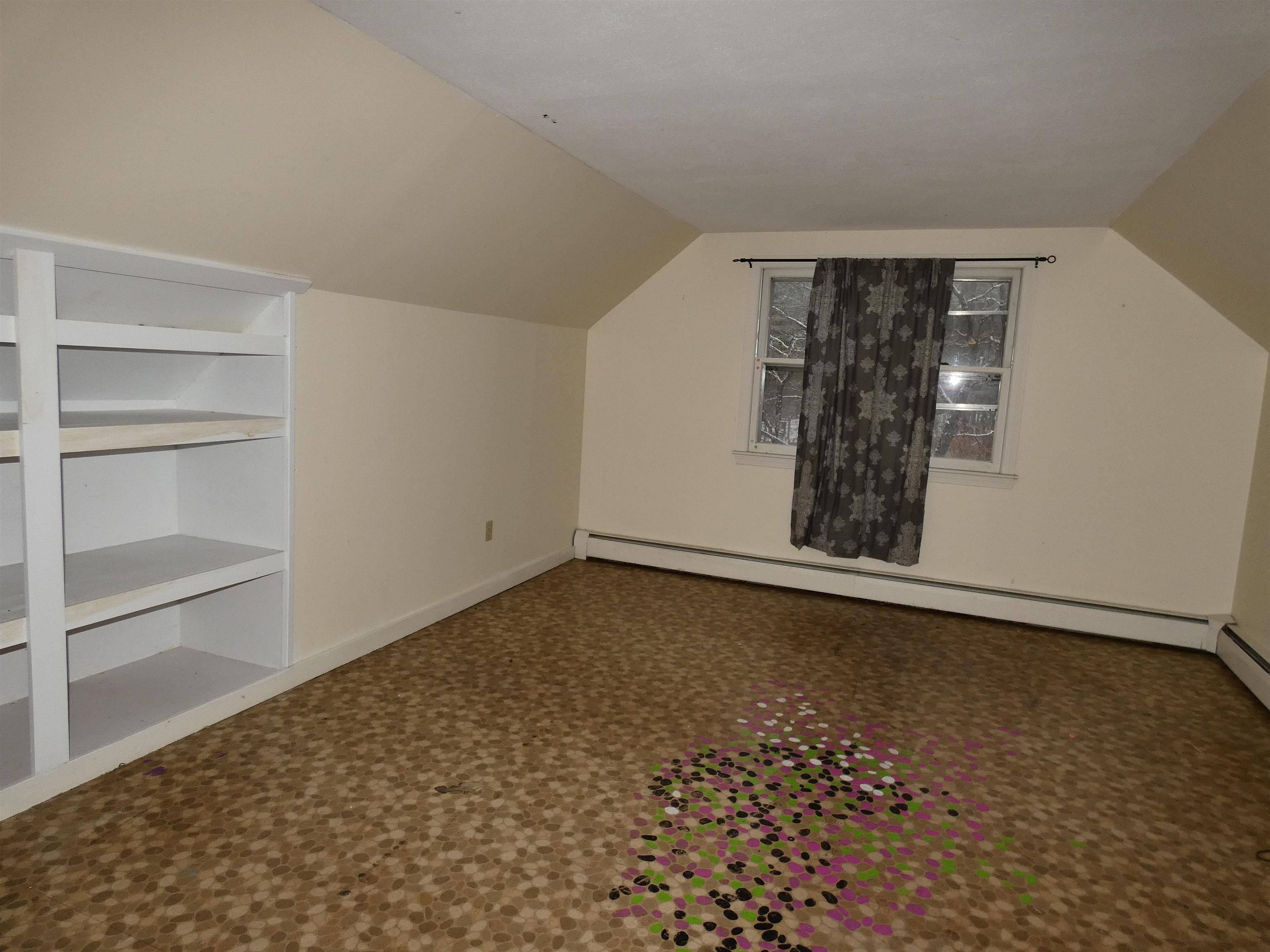 107 Middle Road