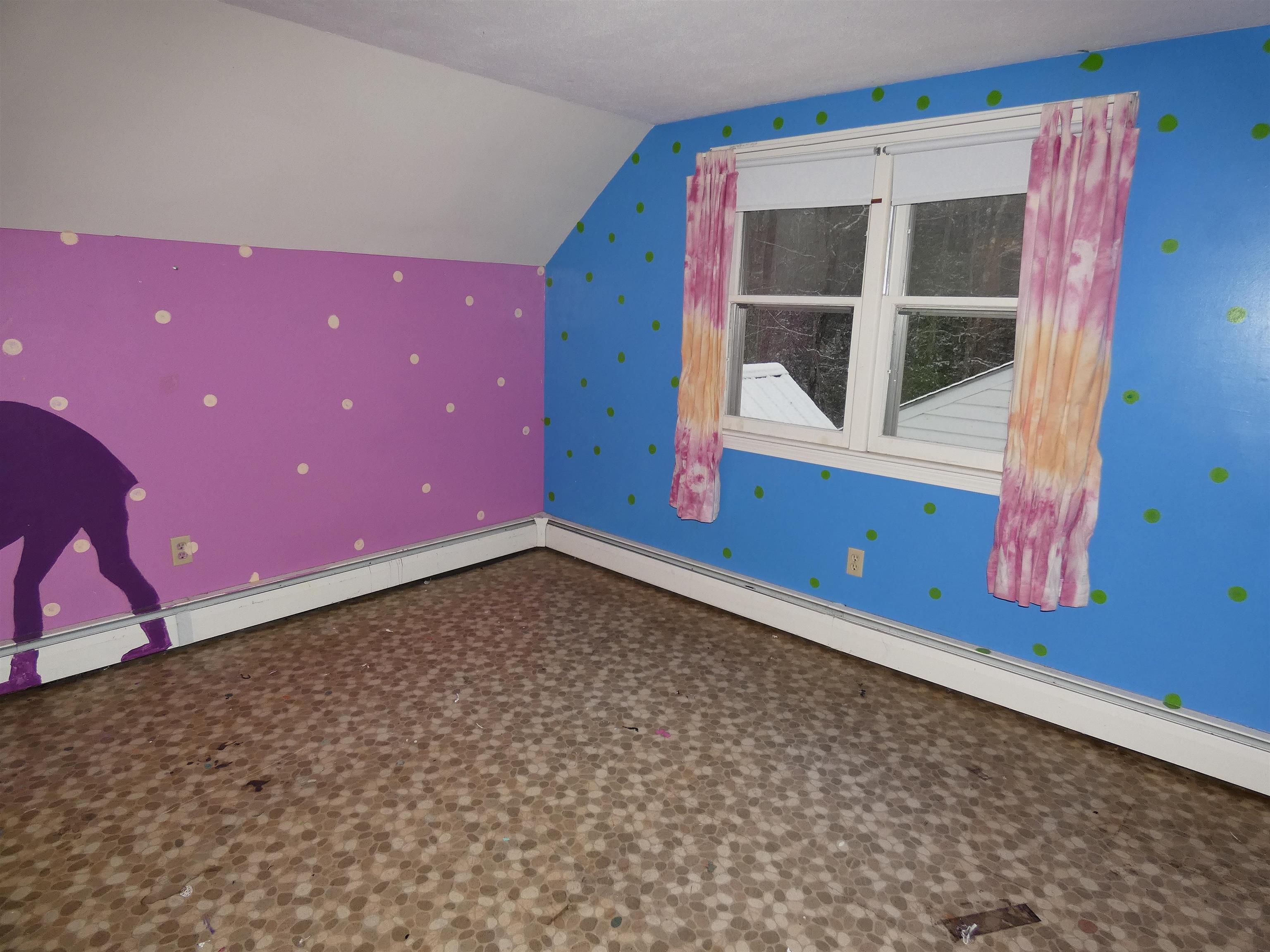 107 Middle Road