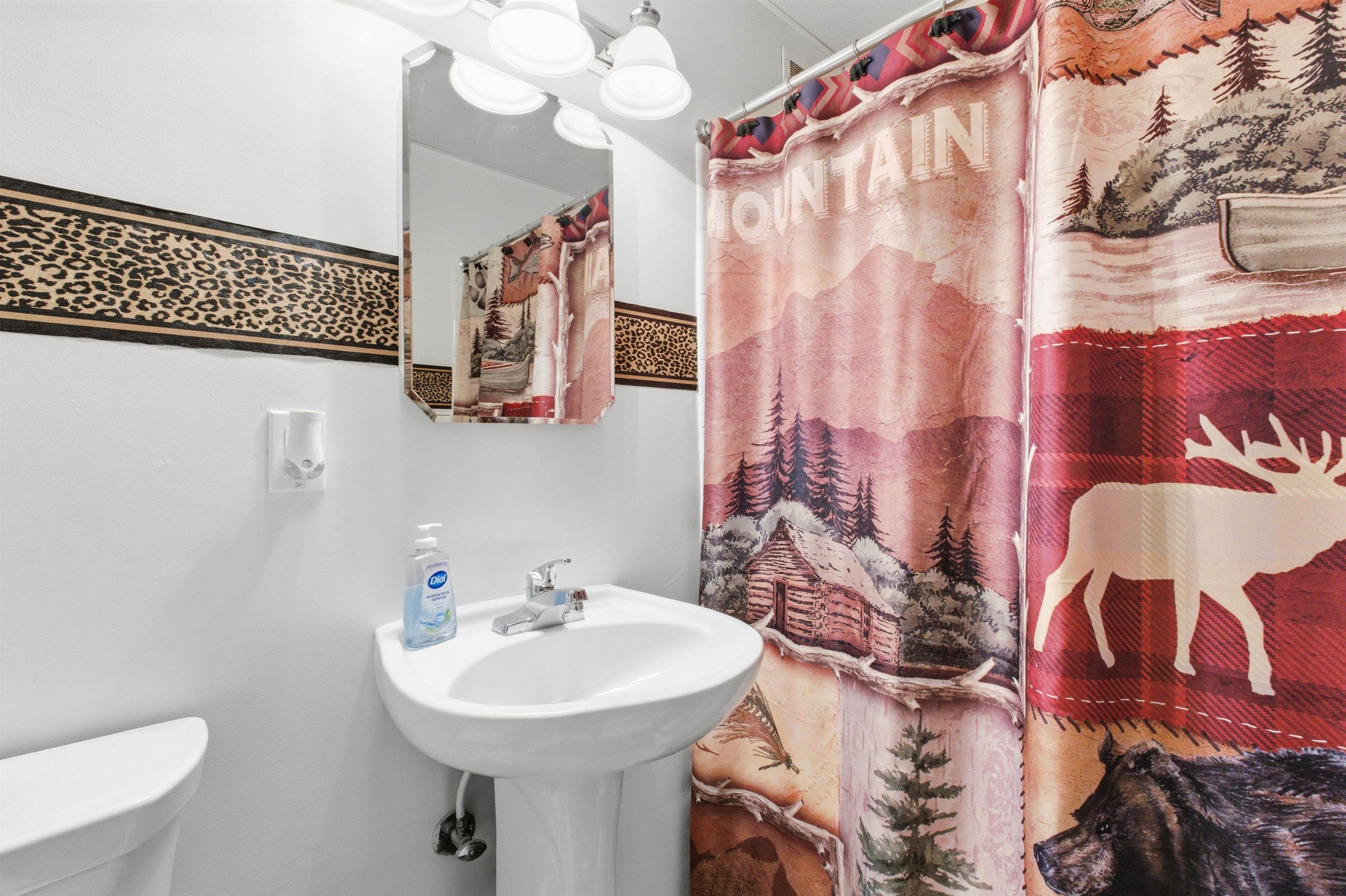 75 Treetop Circle Unit: 21