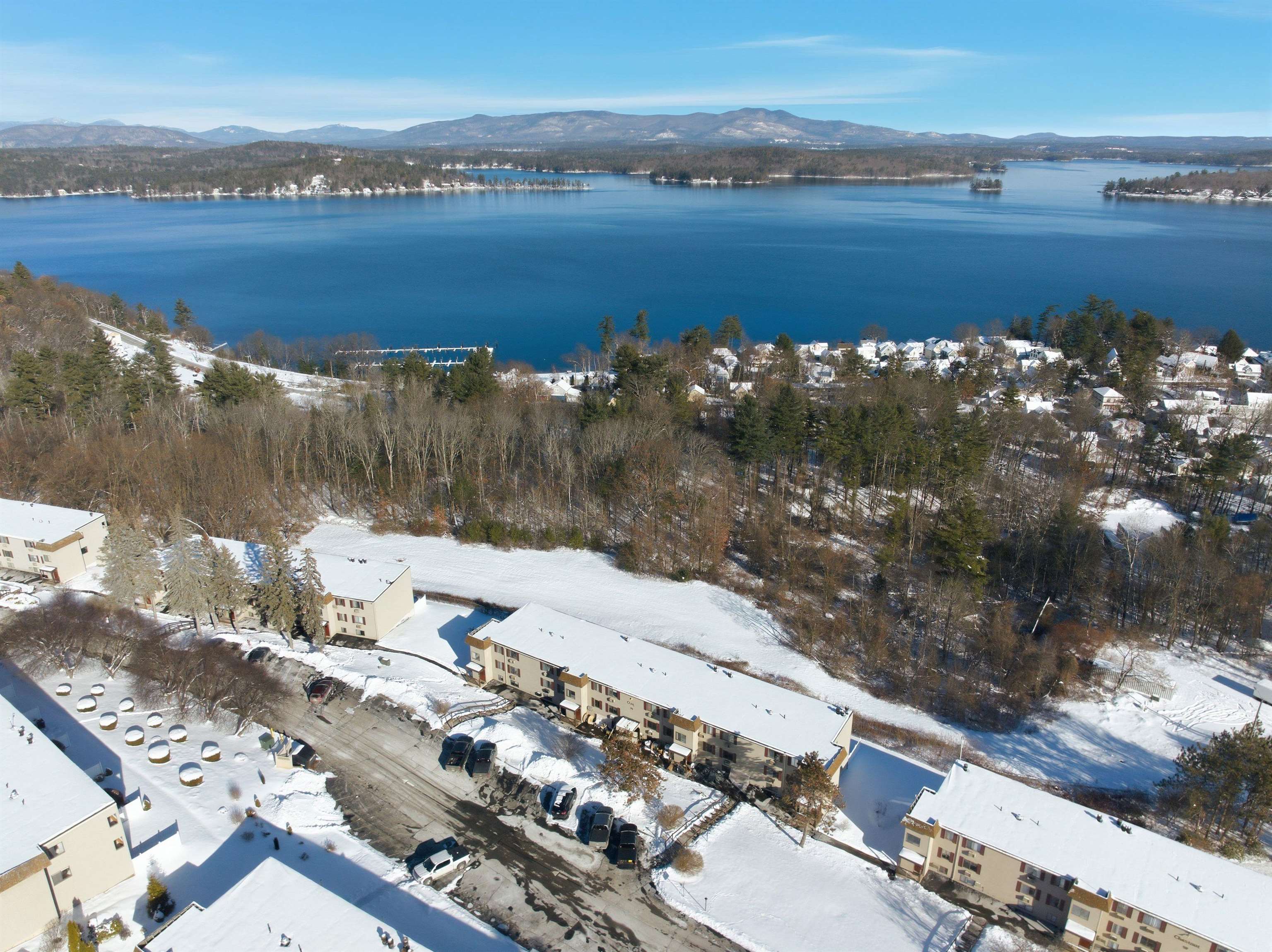 75 Treetop Circle Unit: 21