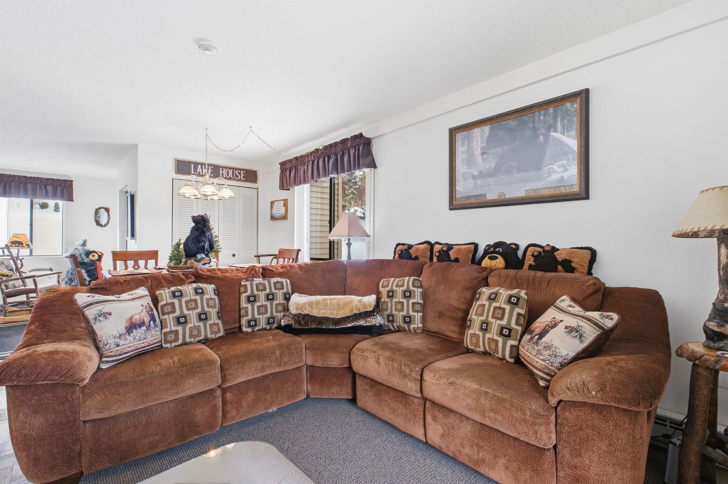 75 Treetop Circle Unit: 21