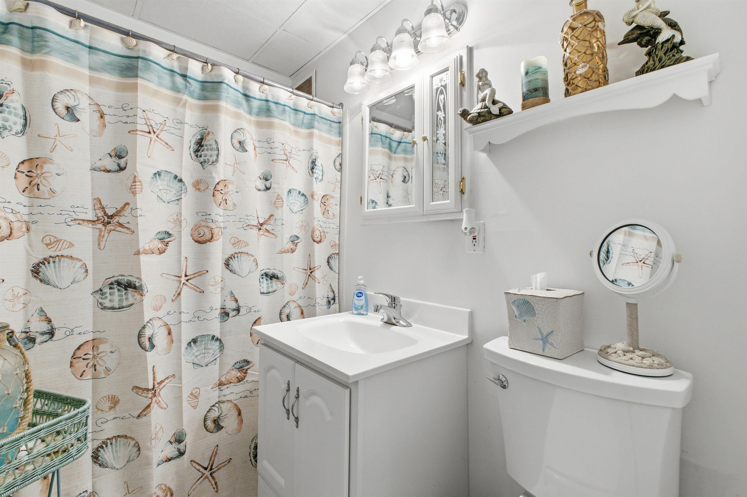 75 Treetop Circle Unit: 21