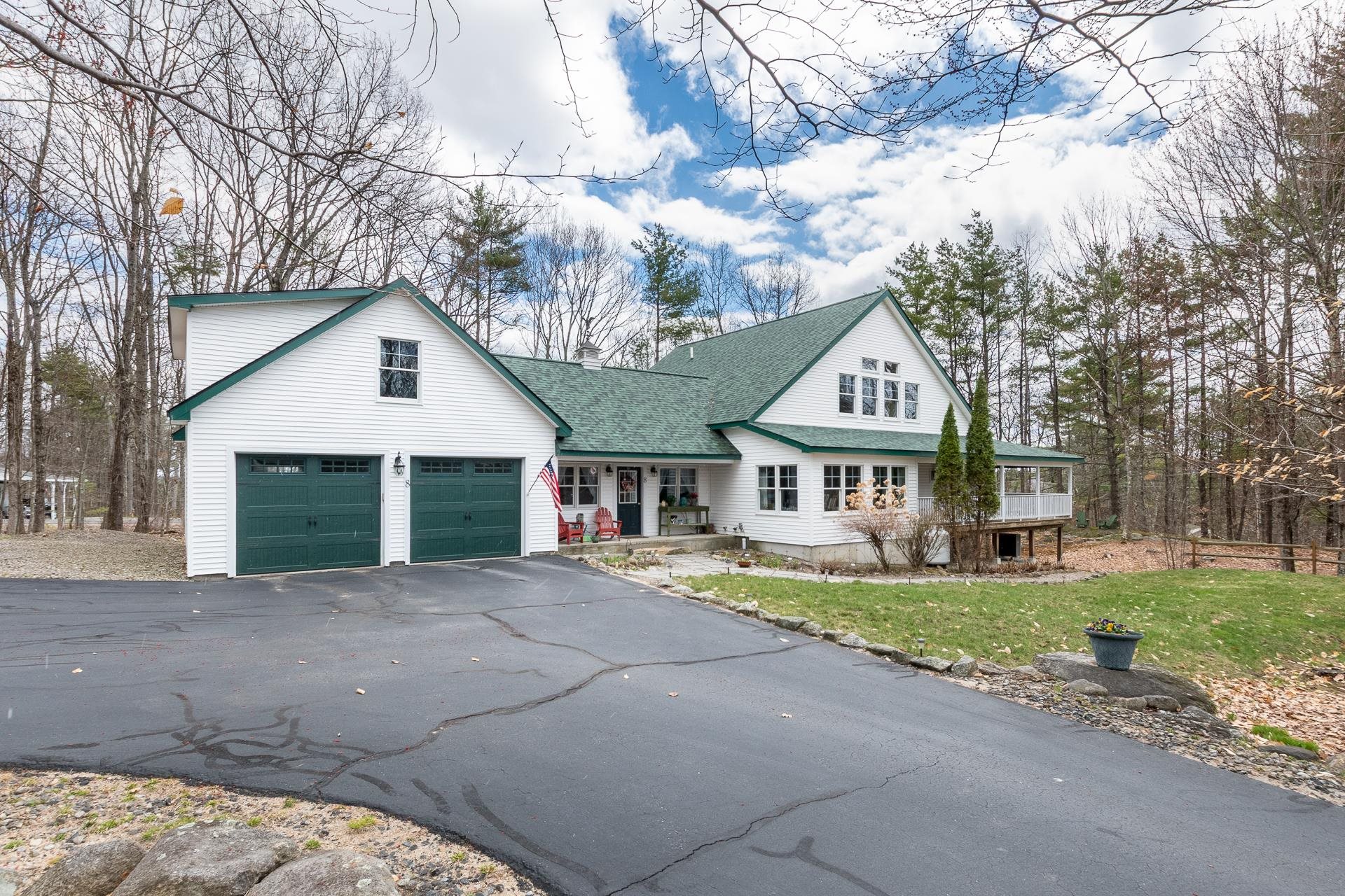8 Oak Knoll Road
