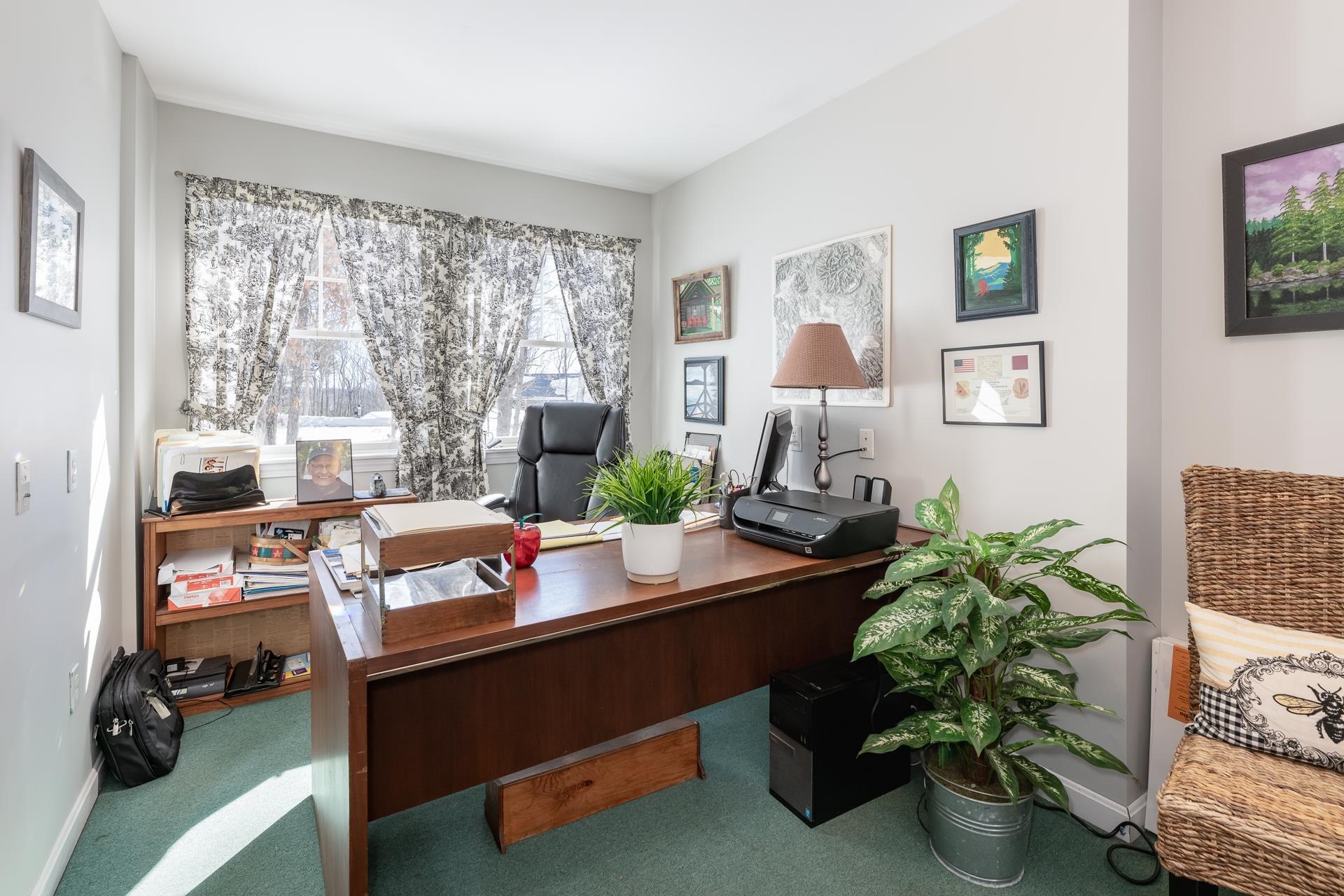 8 Oak Knoll Road