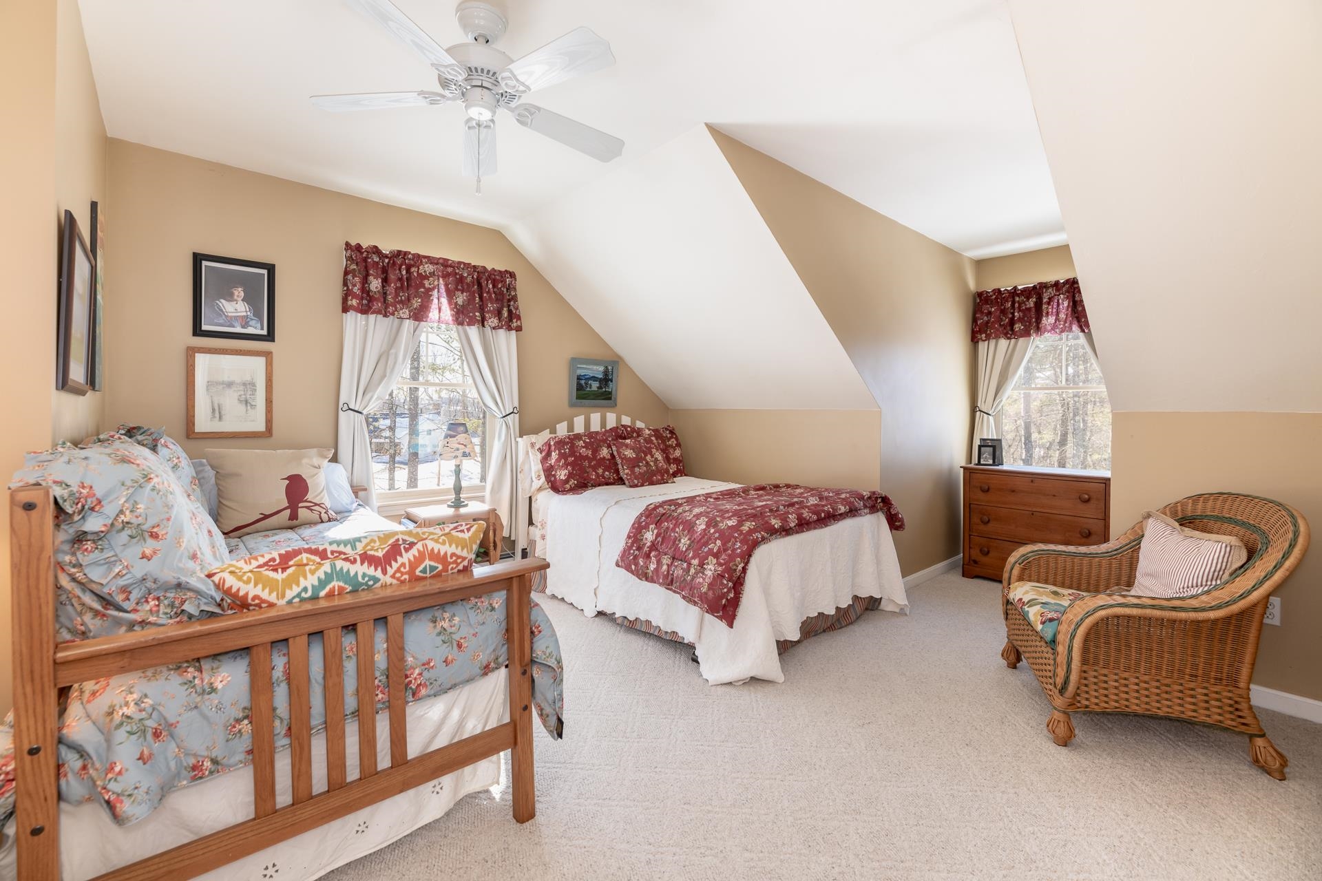 8 Oak Knoll Road