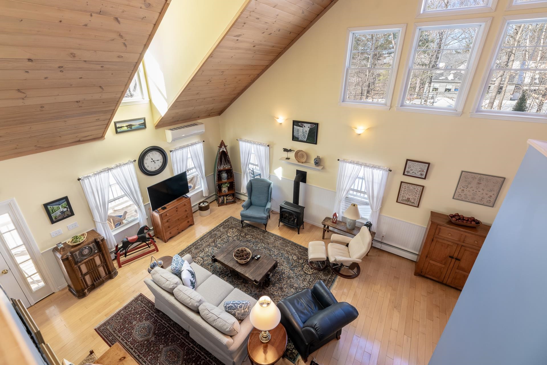 8 Oak Knoll Road