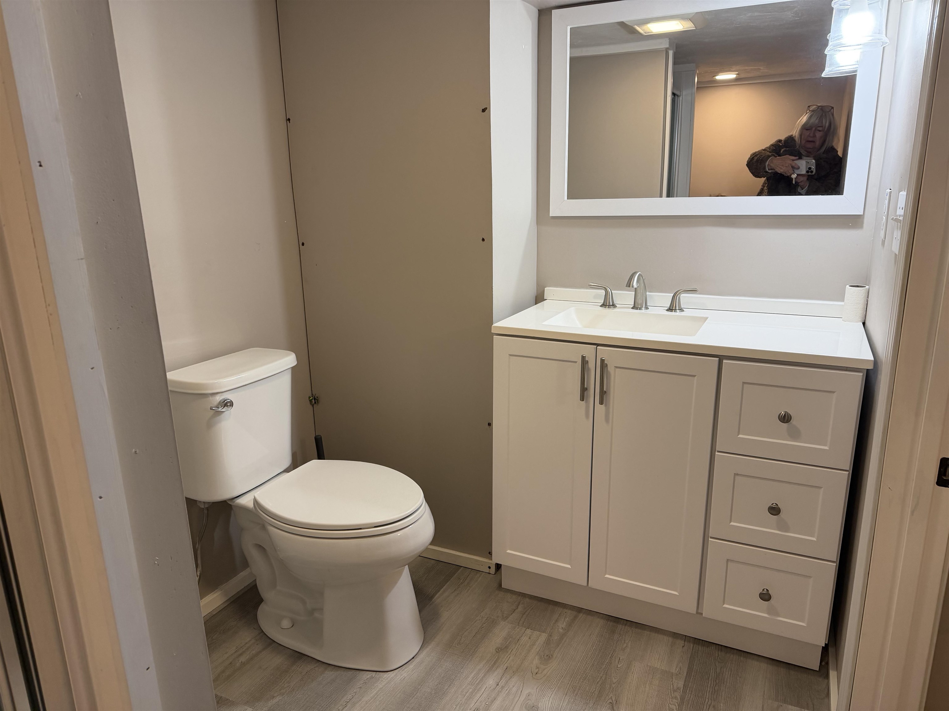 121 Route 25 Route Unit: Unit 4