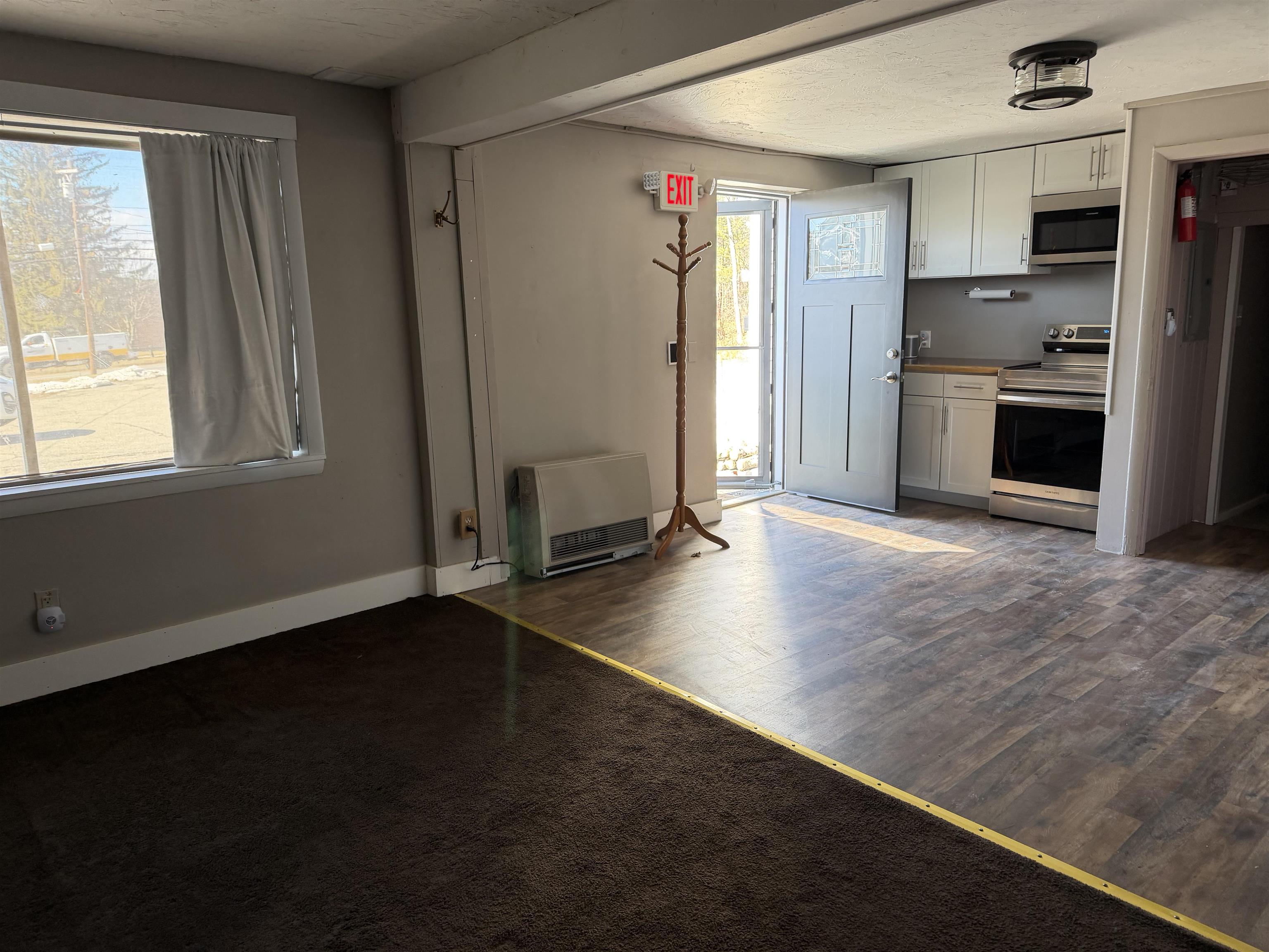 121 Route 25 Route Unit: Unit 4