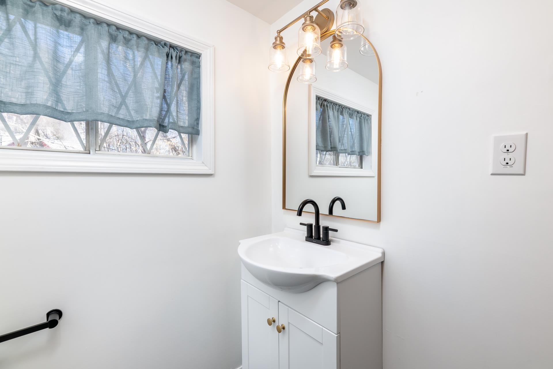 50 Mountain View Drive