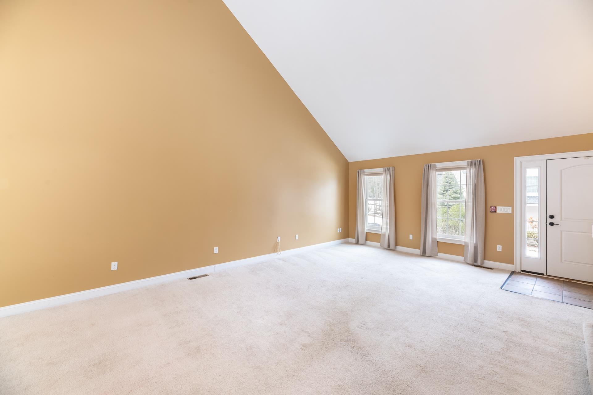 39 Sterling Drive