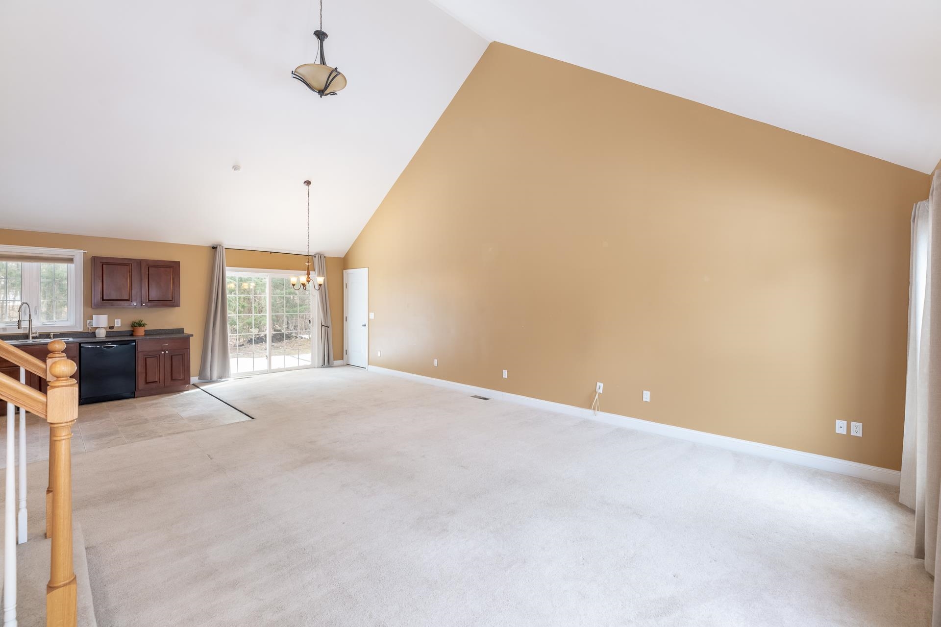 39 Sterling Drive