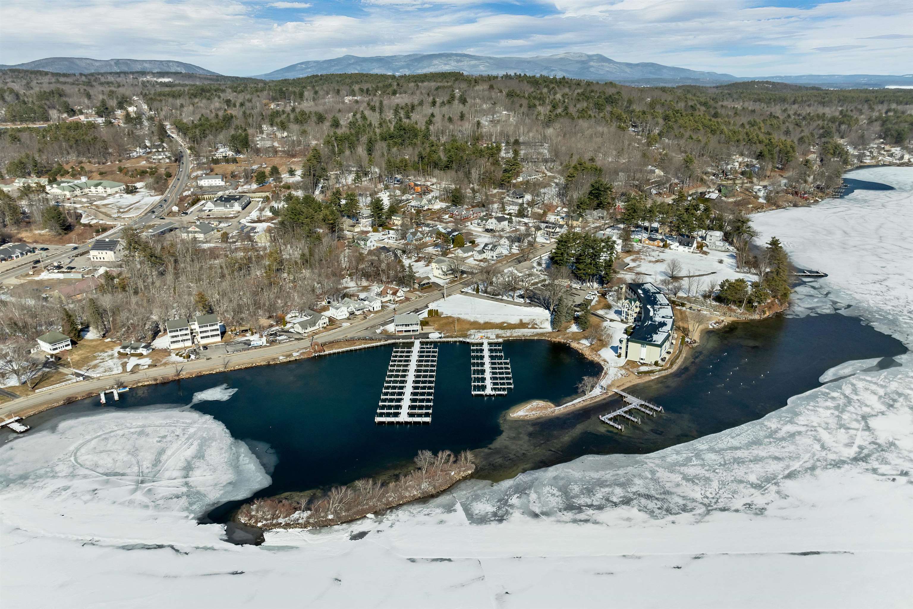 21 Pleasant Street Unit: 8