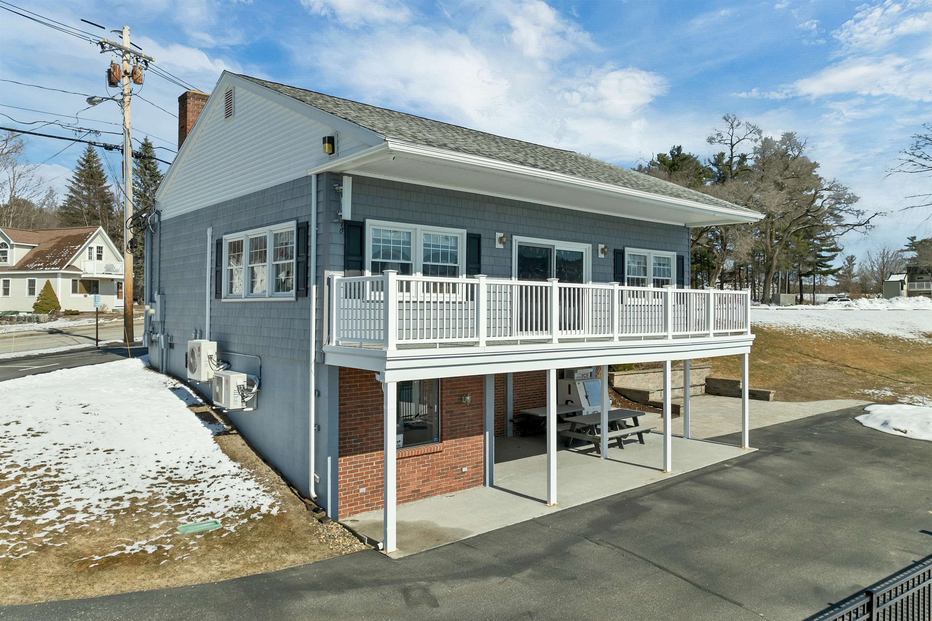 21 Pleasant Street Unit: 8