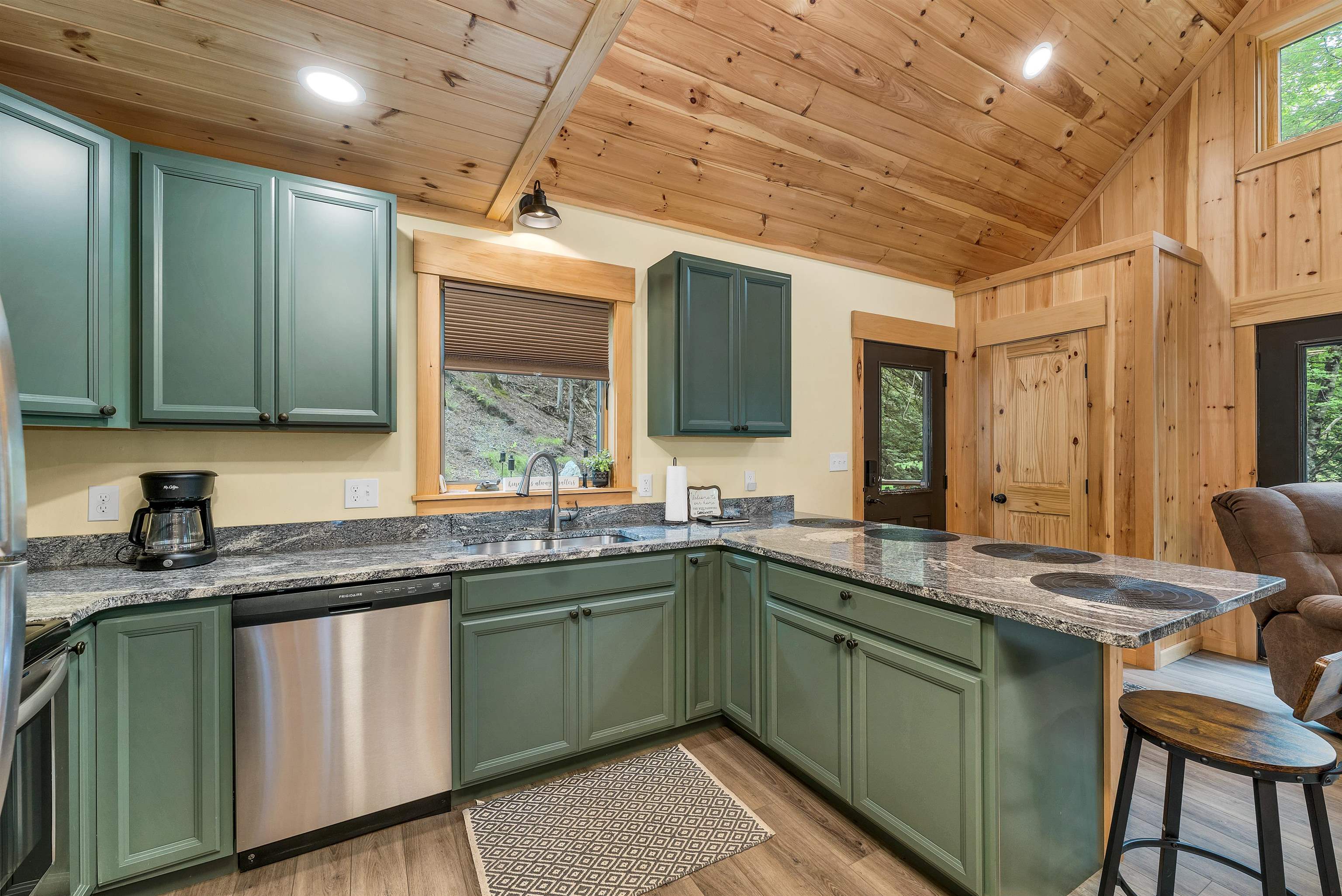 479 River Road