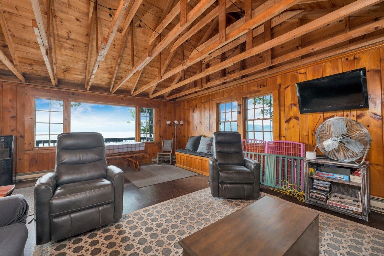 59 Welch Island