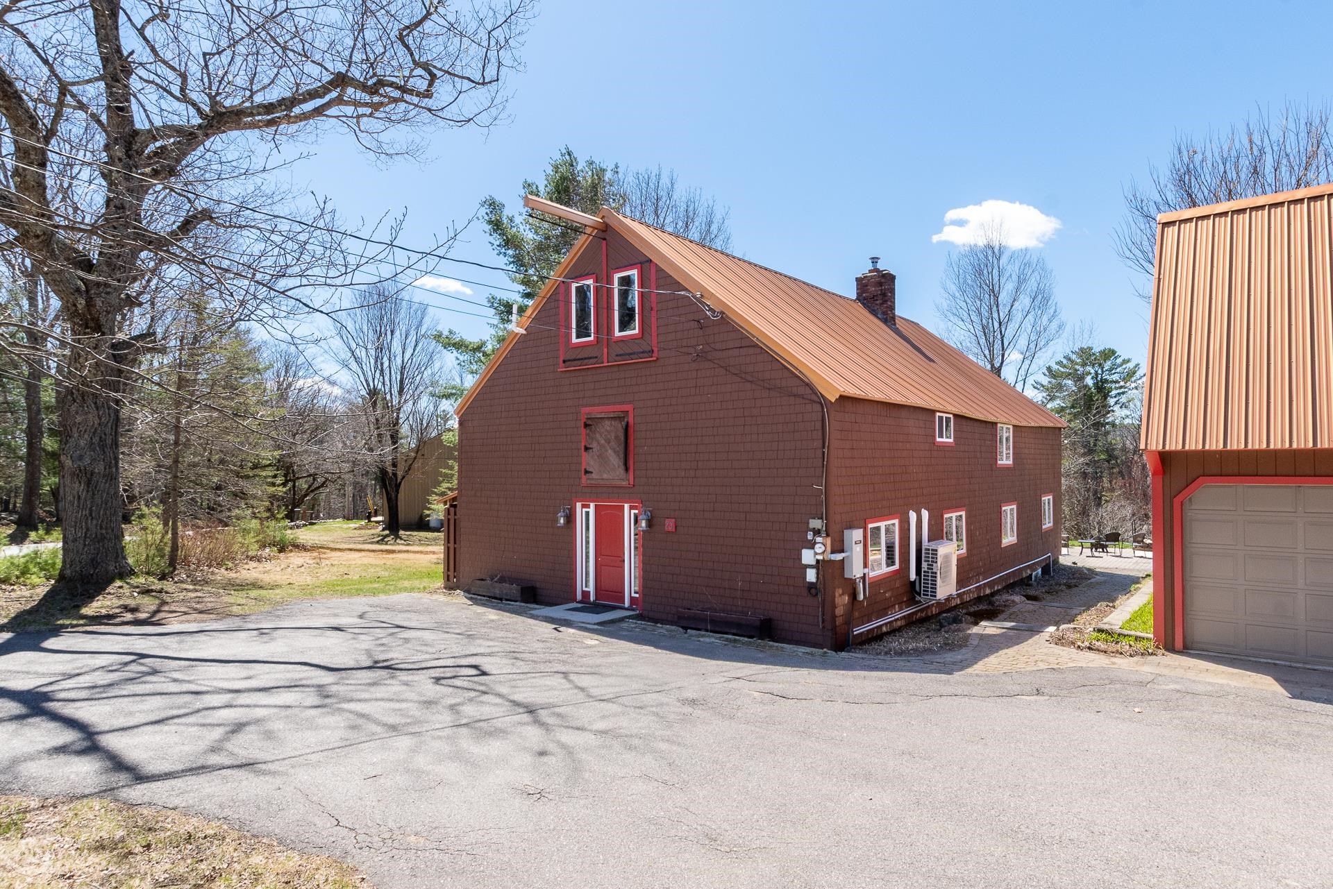 73 College Road