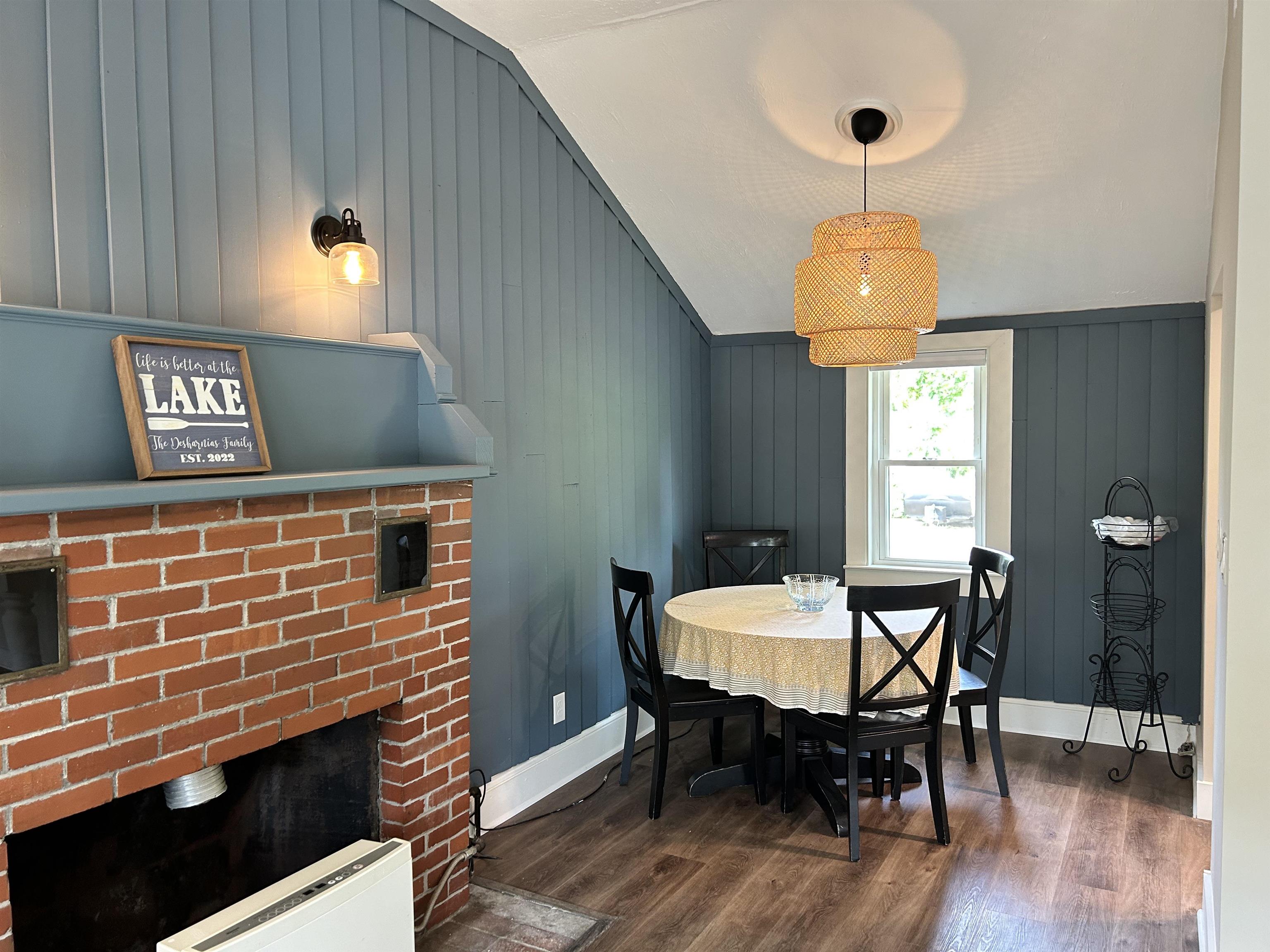 46 Glendale Place Unit: 1
