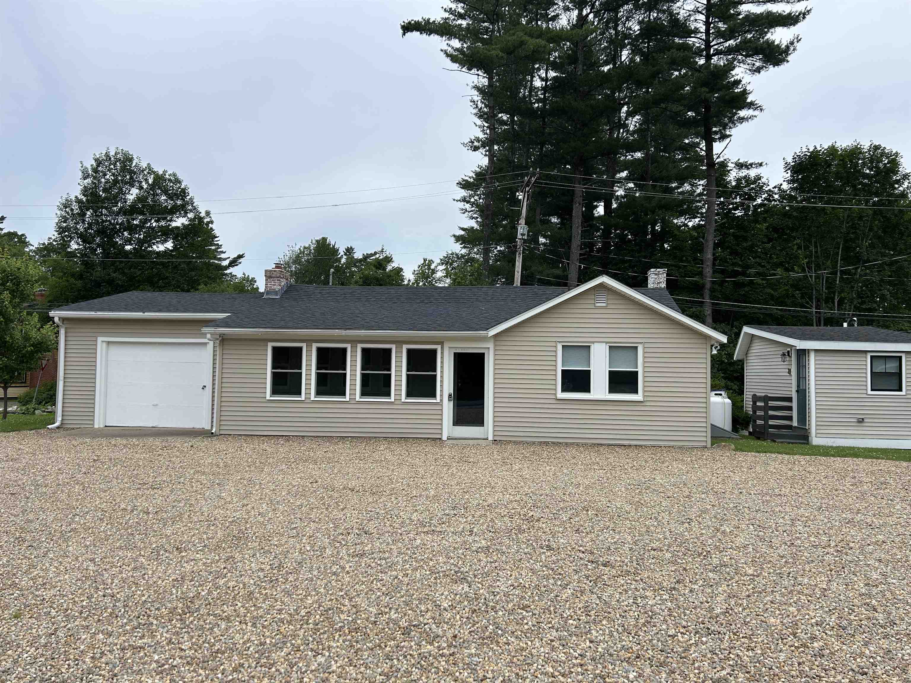 46 Glendale Place Unit: 1