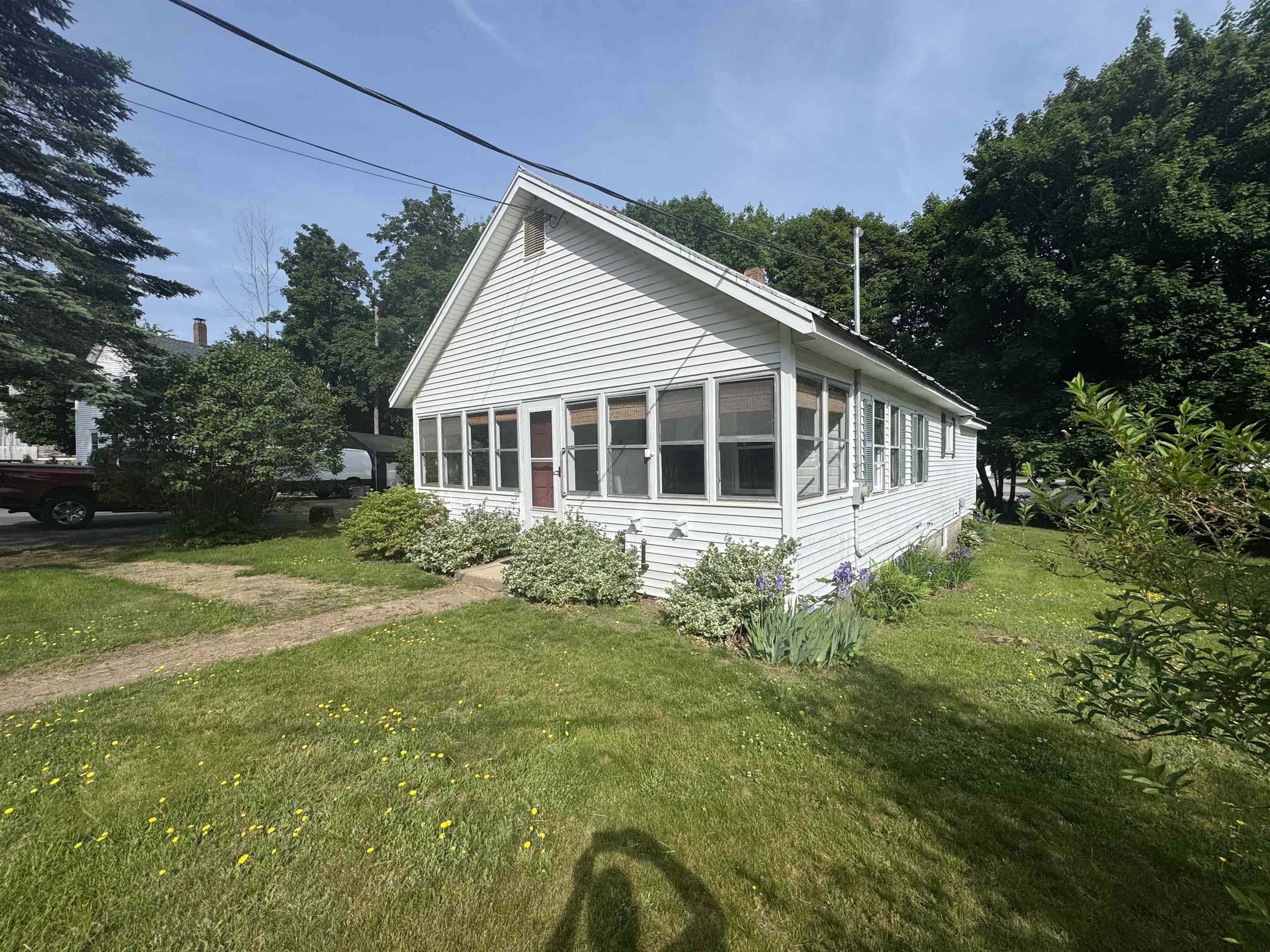 19 Huckins Street