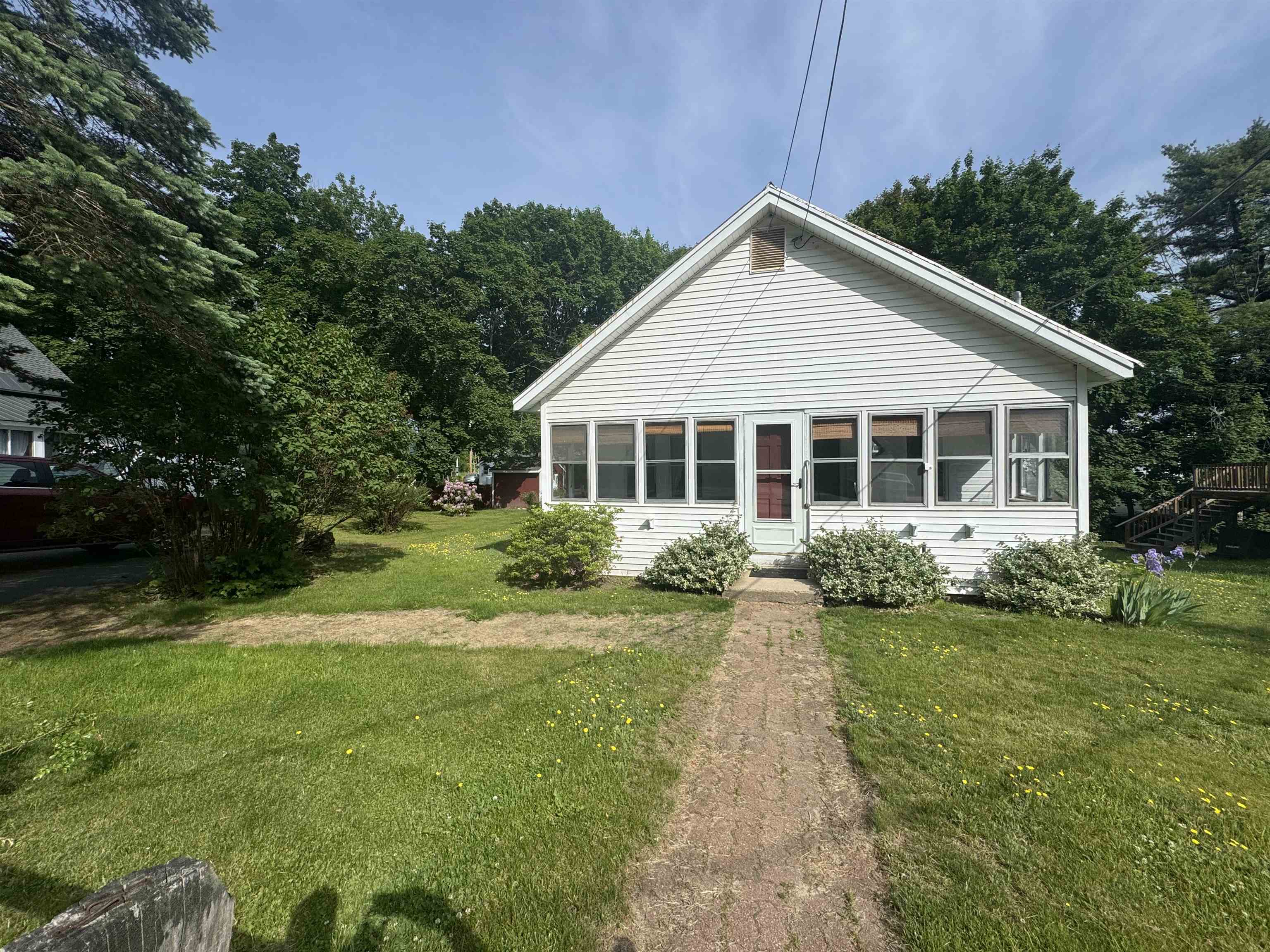 19 Huckins Street