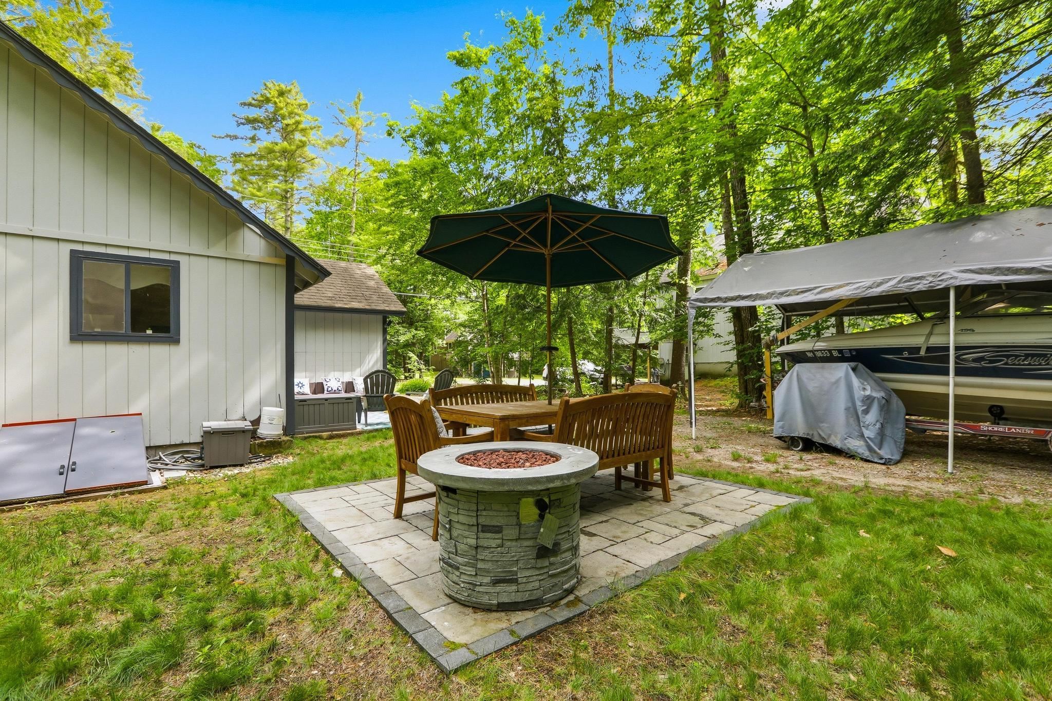 200 Paradise Drive