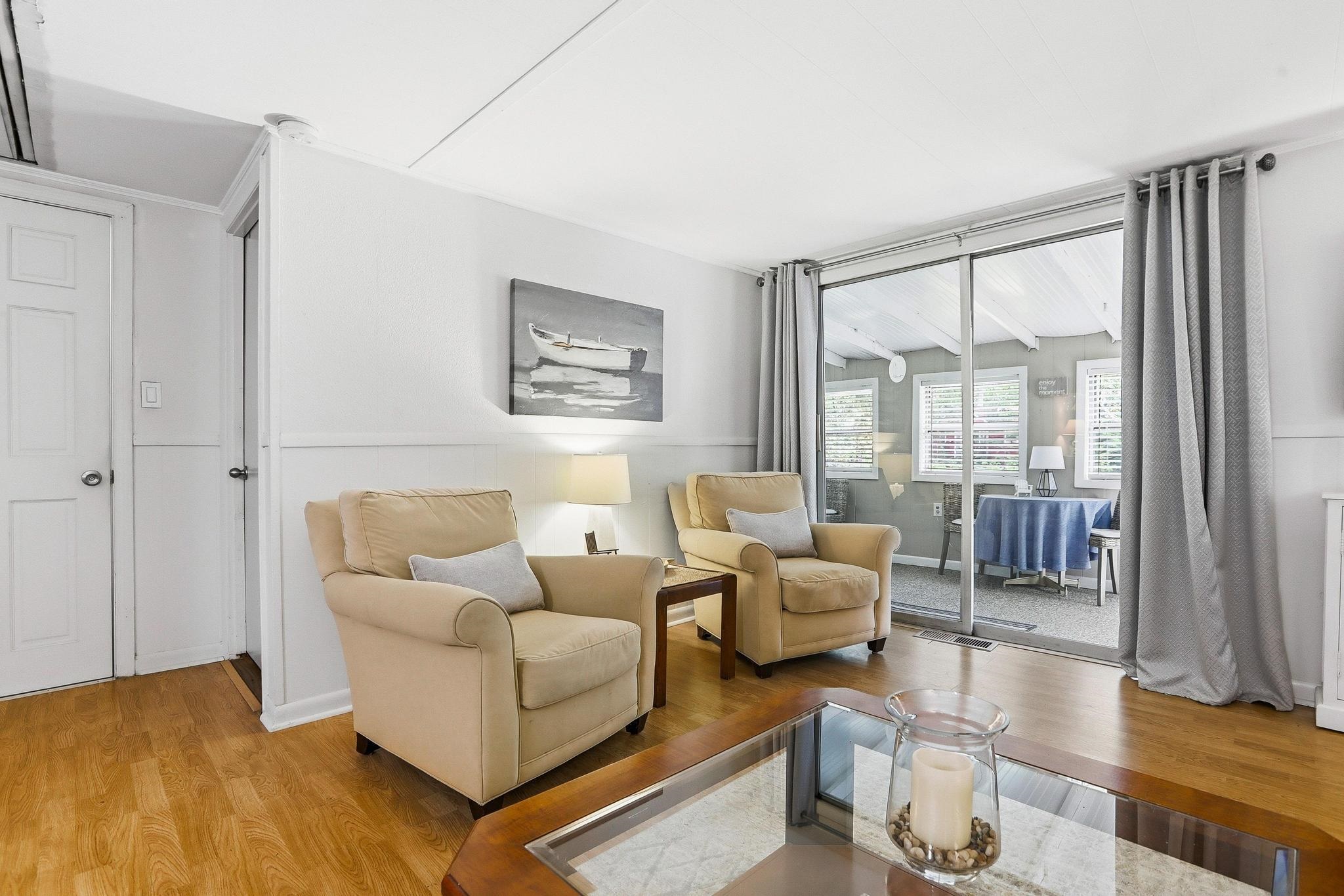 200 Paradise Drive